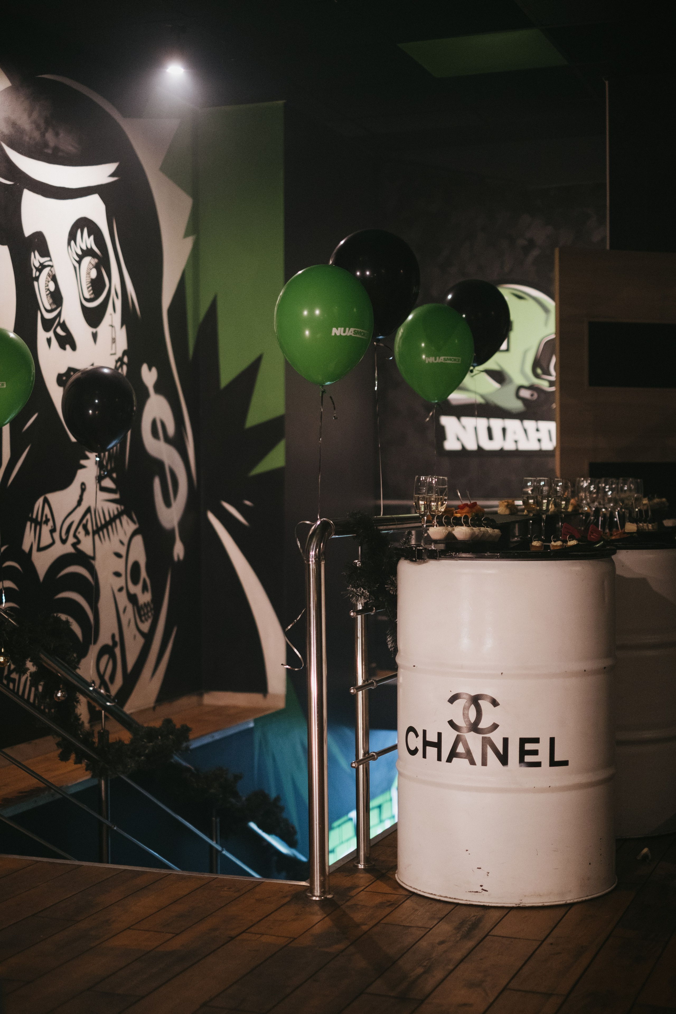 День рождения кальяной NUASMOKE 11 лет. Свадебный и репортажной фотограф Денис Ожигин в Краснодаре и Краснодарском крае