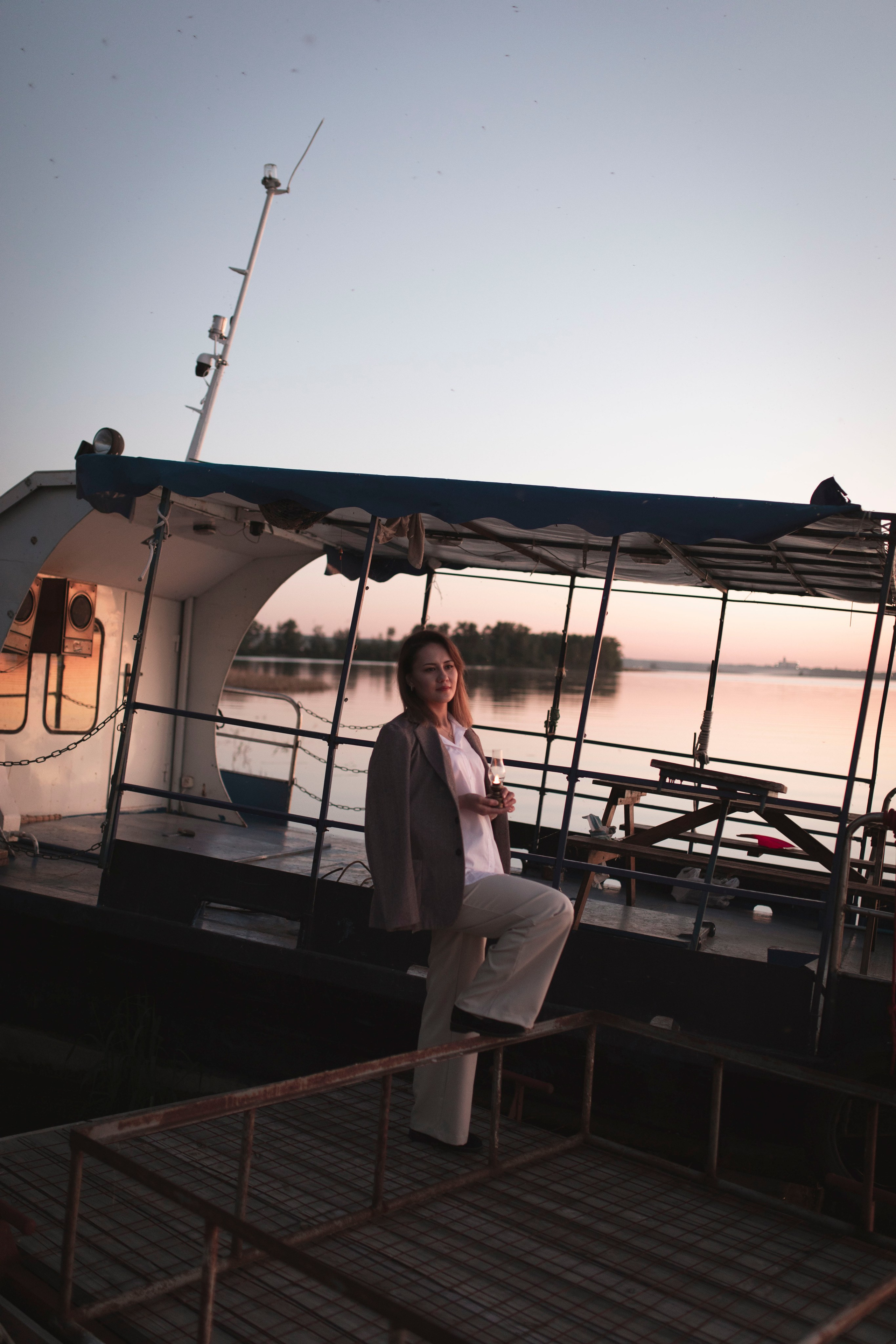 Тайны старого катера…. Фотограф Юлия Хакимова / Казань/ Чистополь