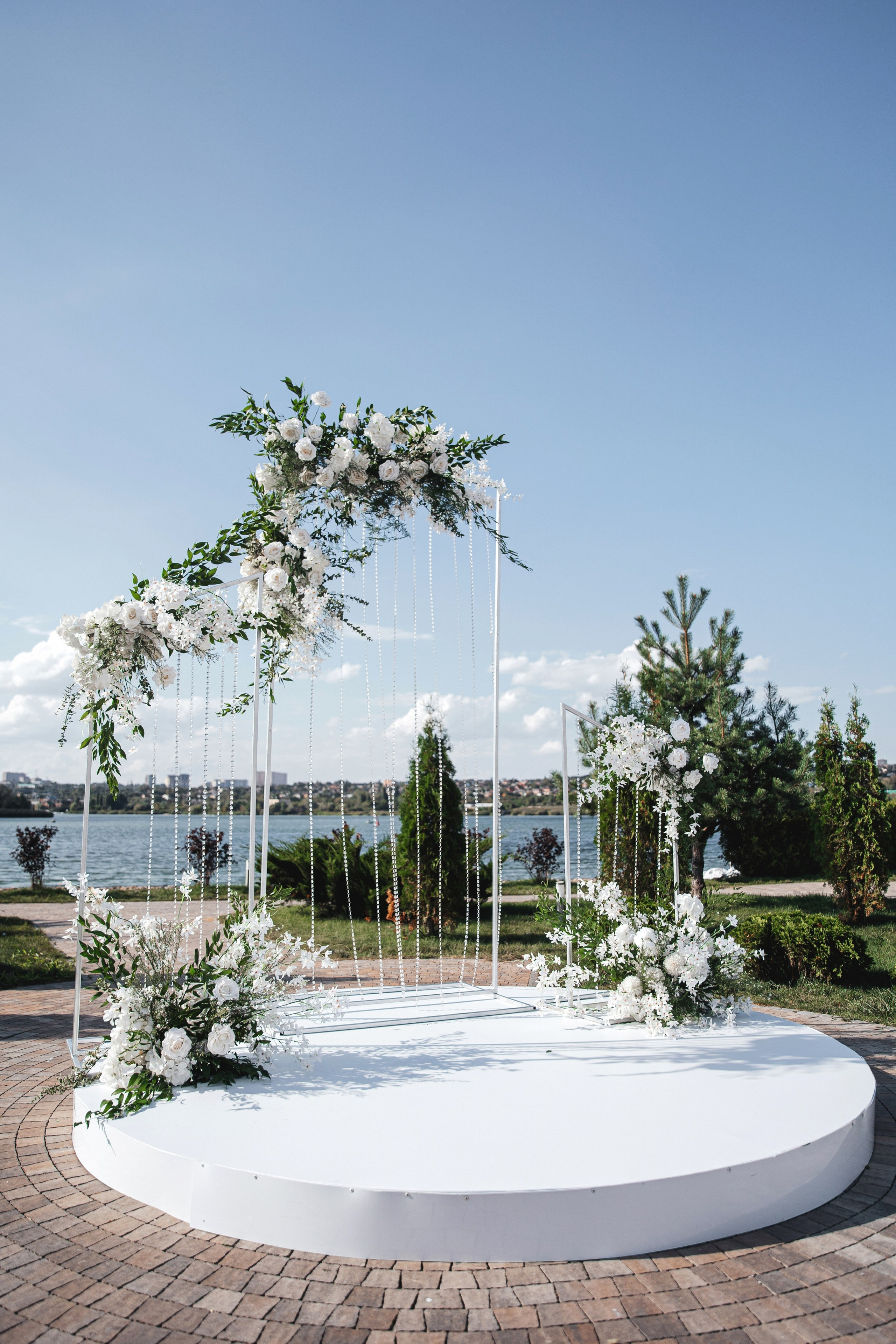 Vladislav & Julia. Свадебный организатор в Ростове-на-Дону Яснов Роман