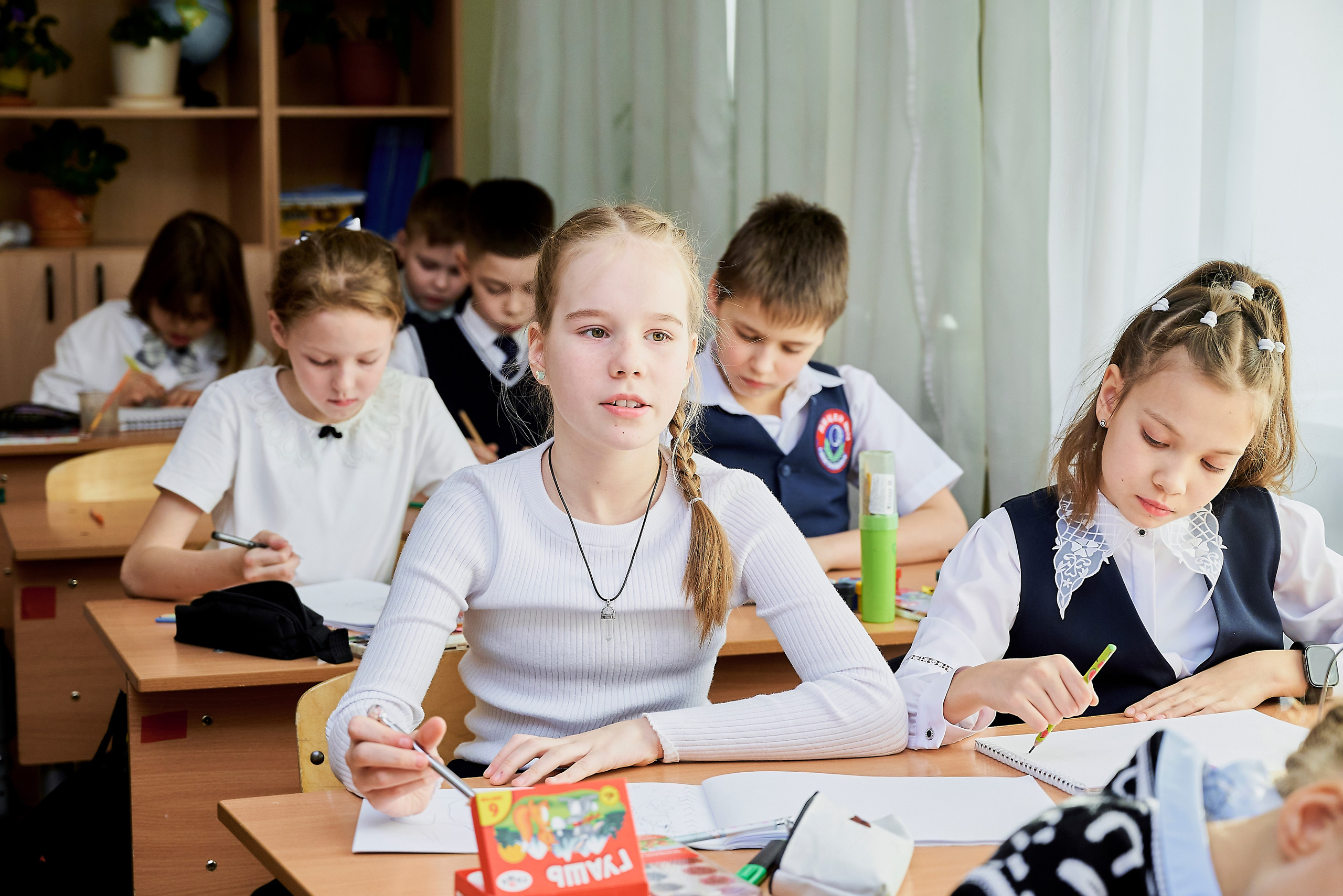 Школьная жизнь. Фотостудия «Юла»