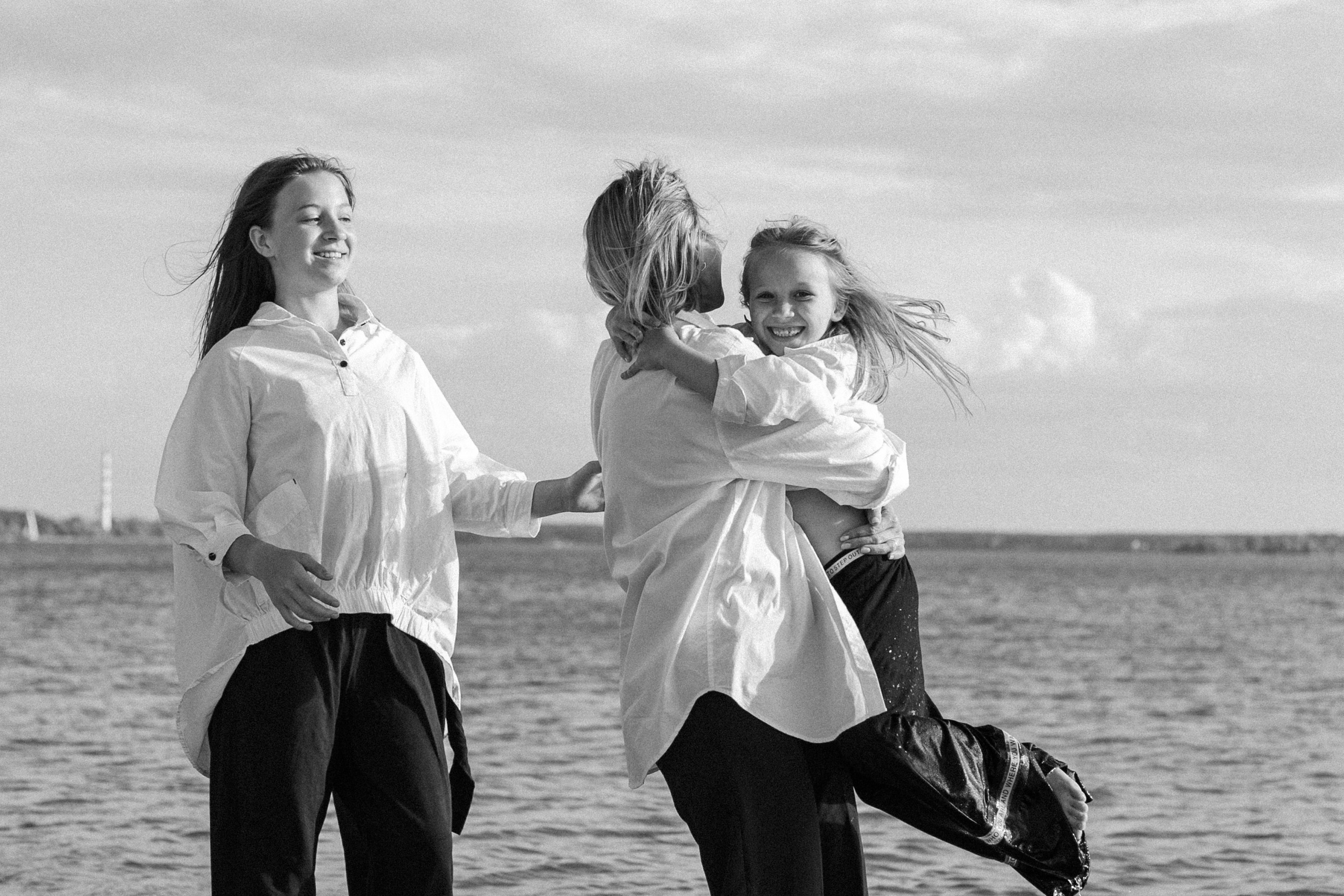 Юлия, Милена и Полина. Семейный и женский фотограф, стильный репортаж в г. Новосибирск