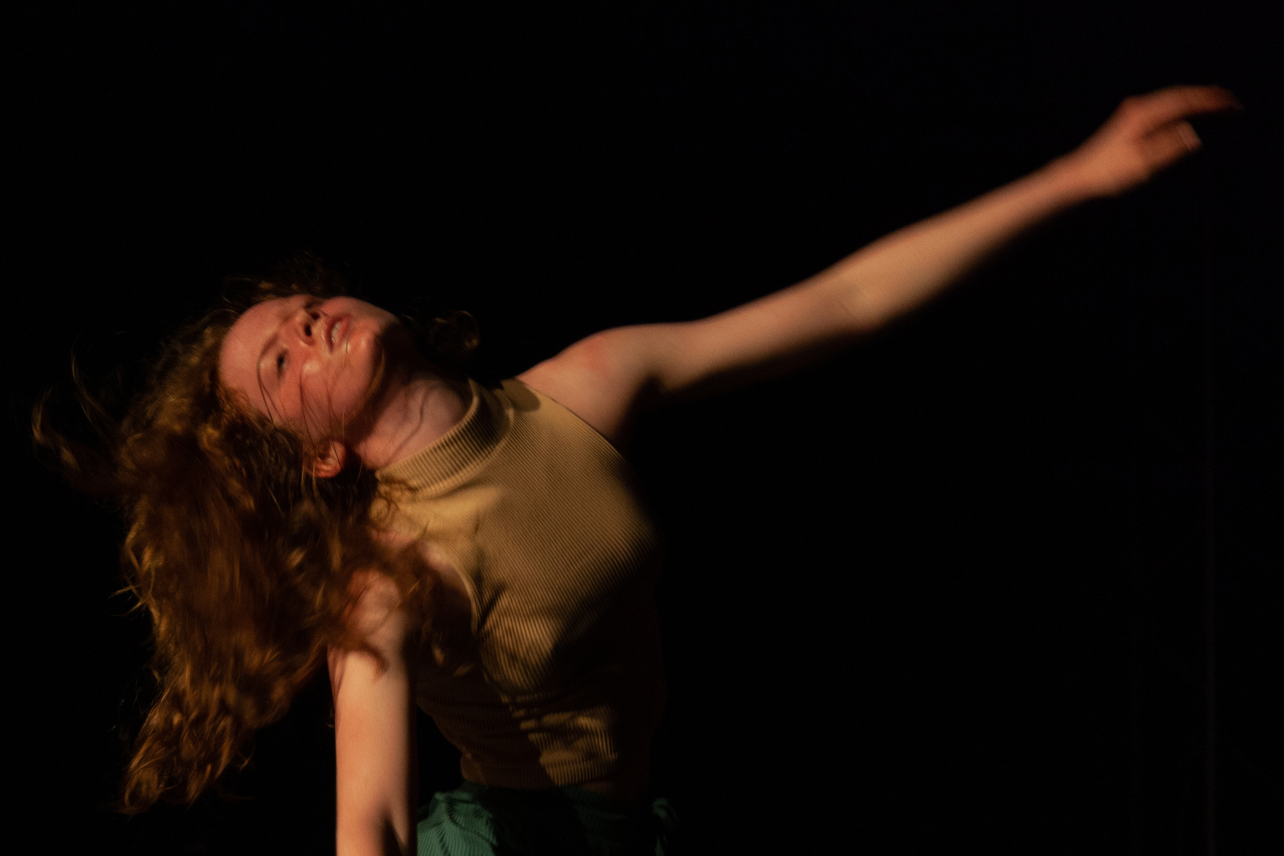Вечер современного танца 14.06.22г. Семейный и женский фотограф, стильный репортаж в г. Новосибирск