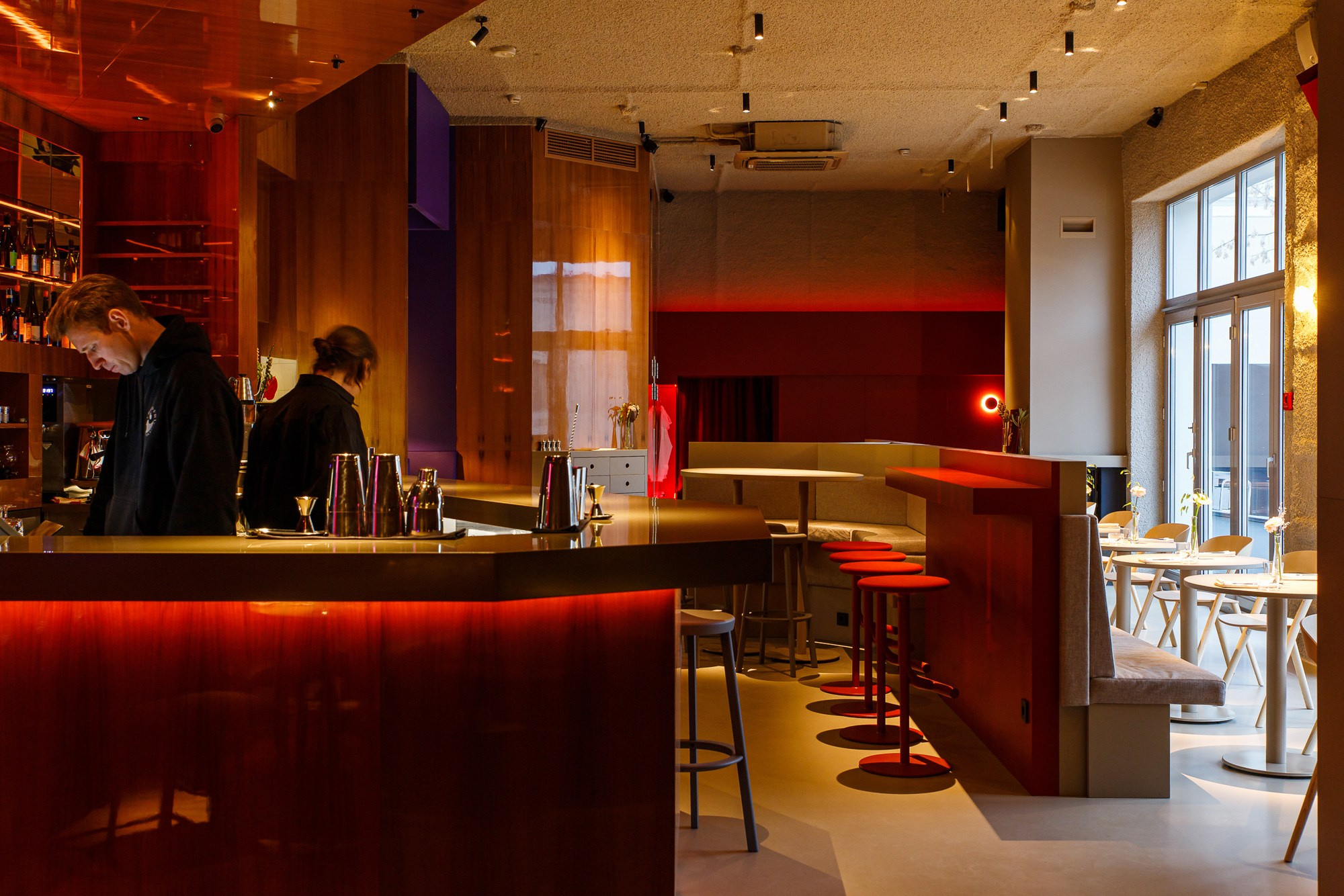 Deep Fried Friends. Фотограф Ксения Колесникова. Интерьерная и портретная съемка в Москве