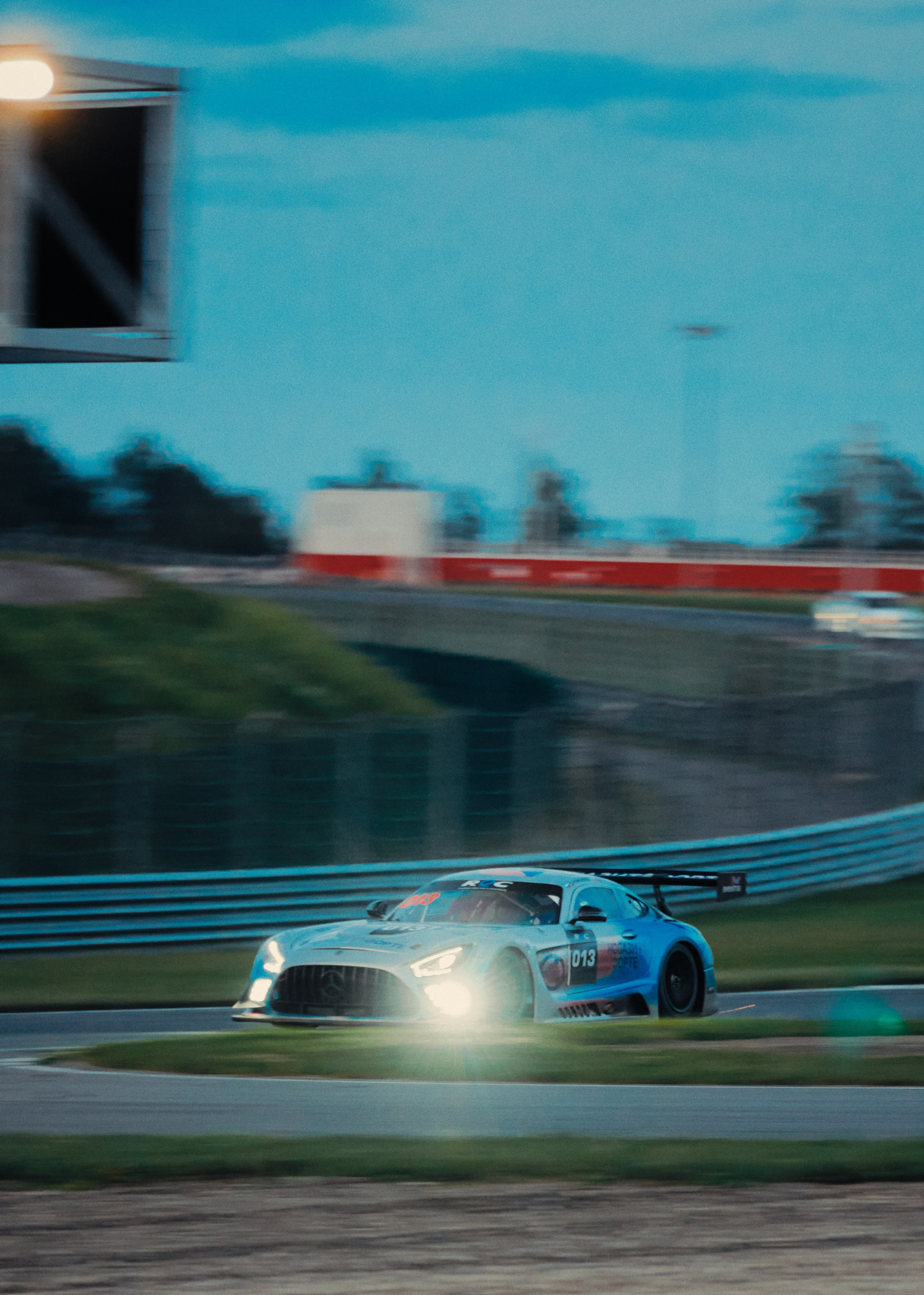 REC 2025. Автомобильный и коммерческий фотограф Москва