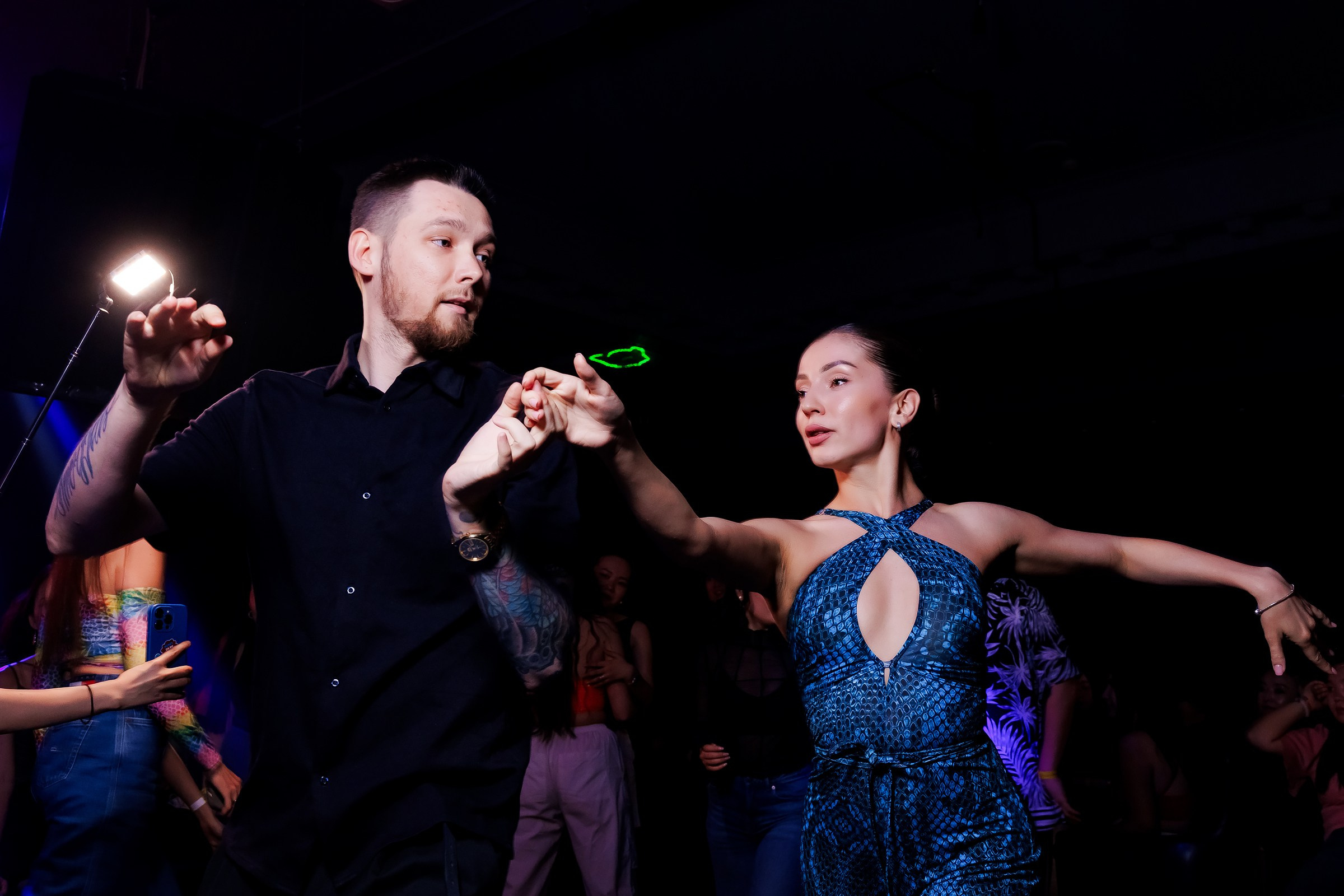 Bachata Party by Hola Dance. Репортажный фотограф в Алматы Каюпов Сержан
