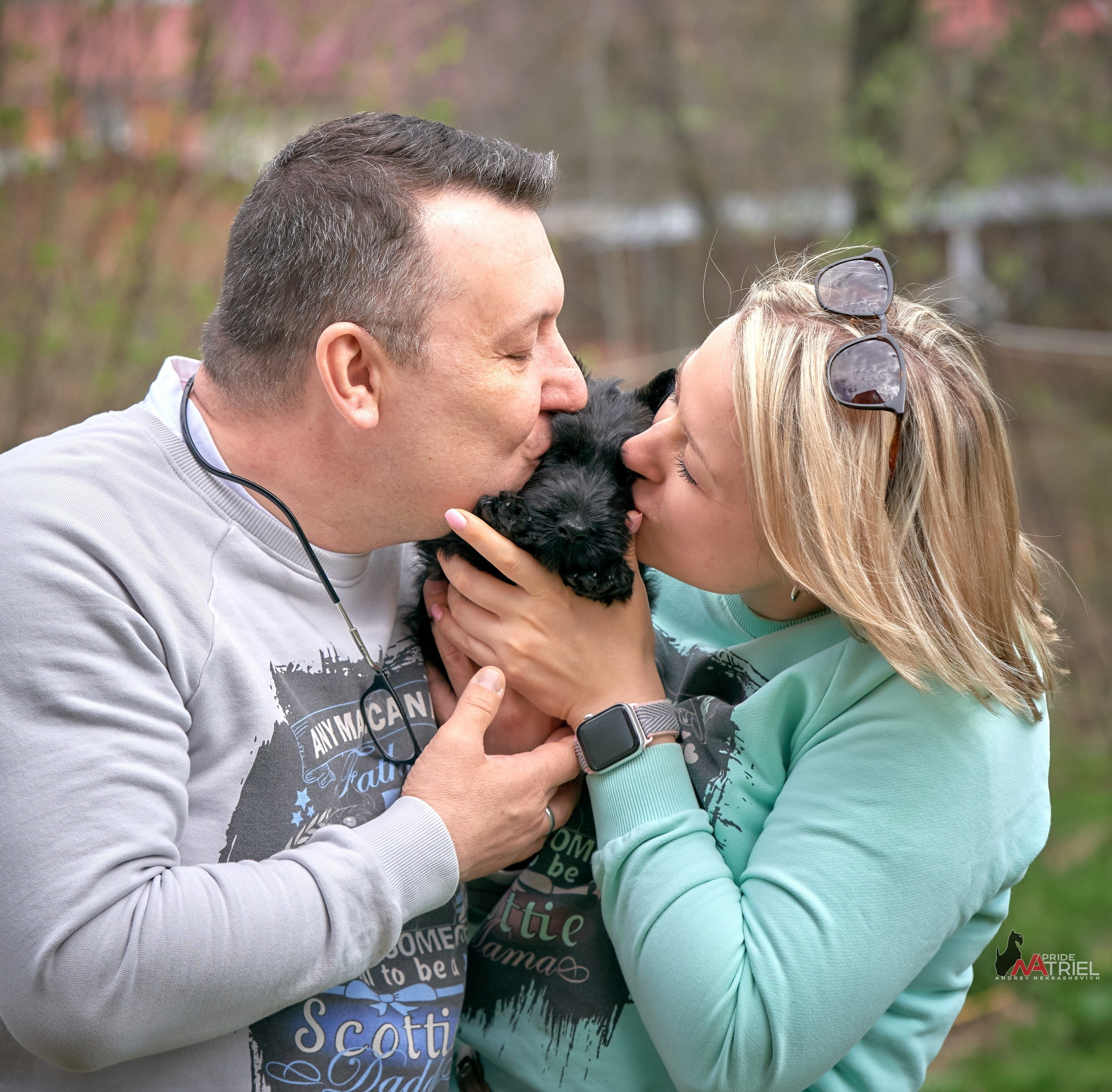 Щенки с людьми — галерея NATRIEL