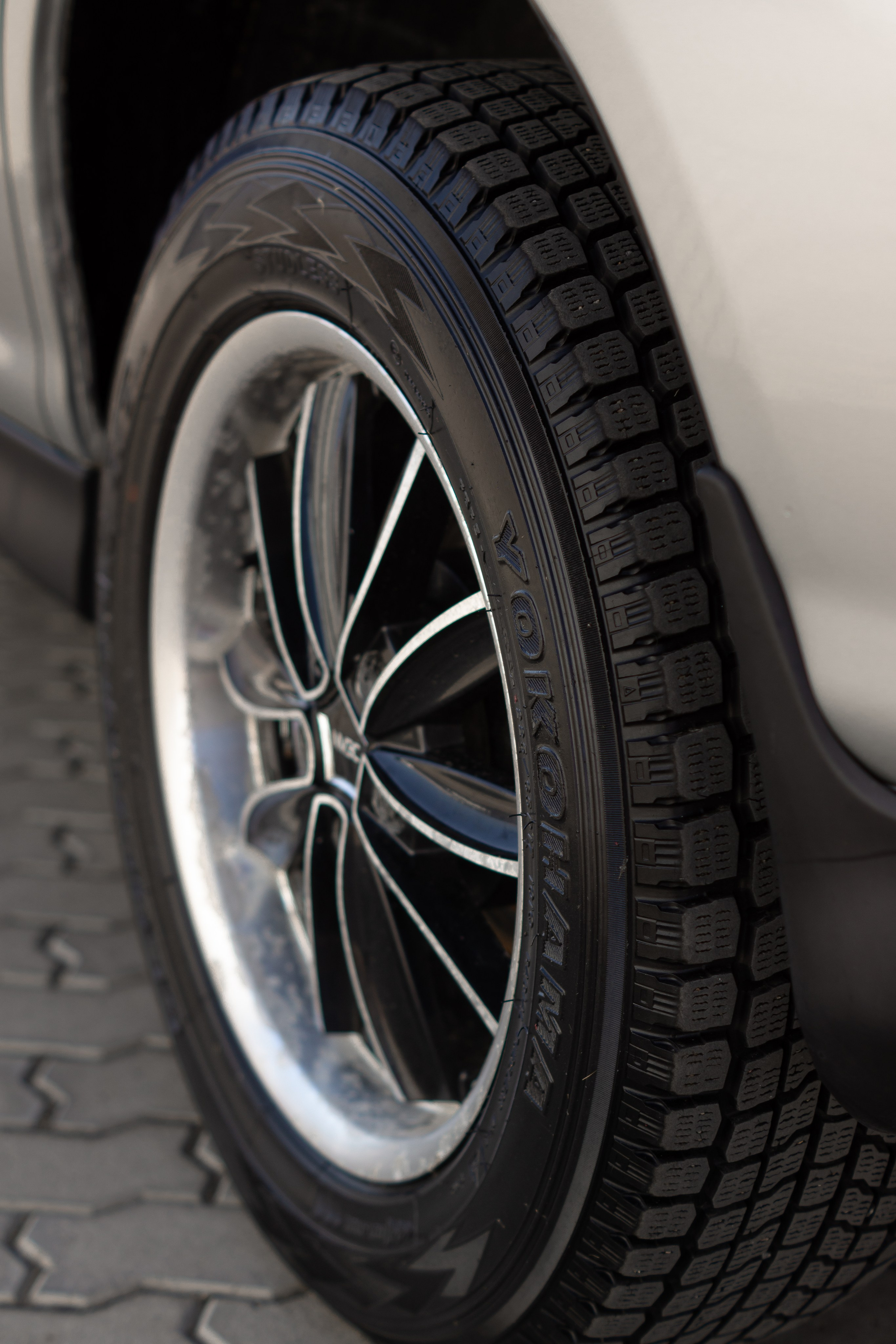 Съёмка для автосалона «Звезда Сибири». Женский фотограф Омск, Екатерина Петрова