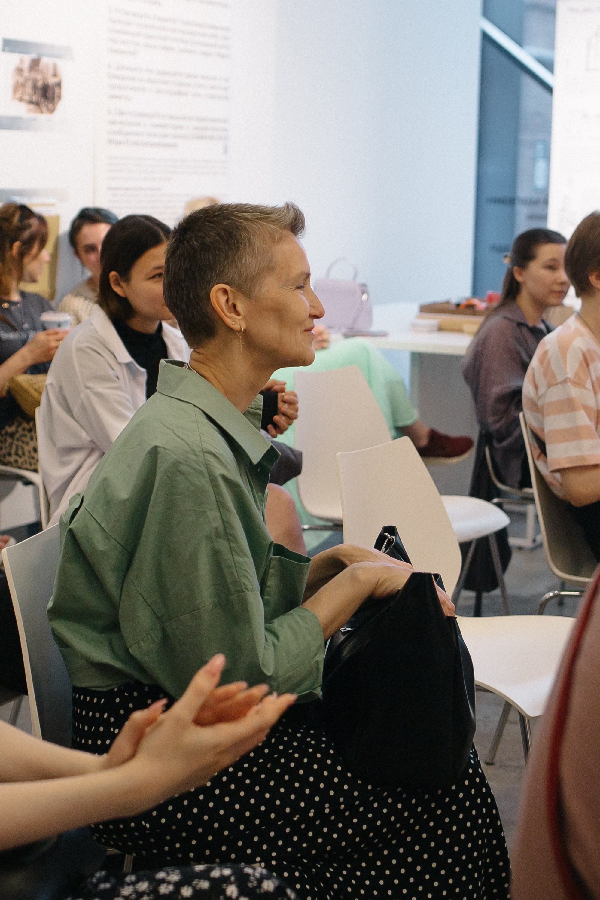 07.06.2024 Презентация книги «Балконы: почему они у нас такие?». Книжный клуб