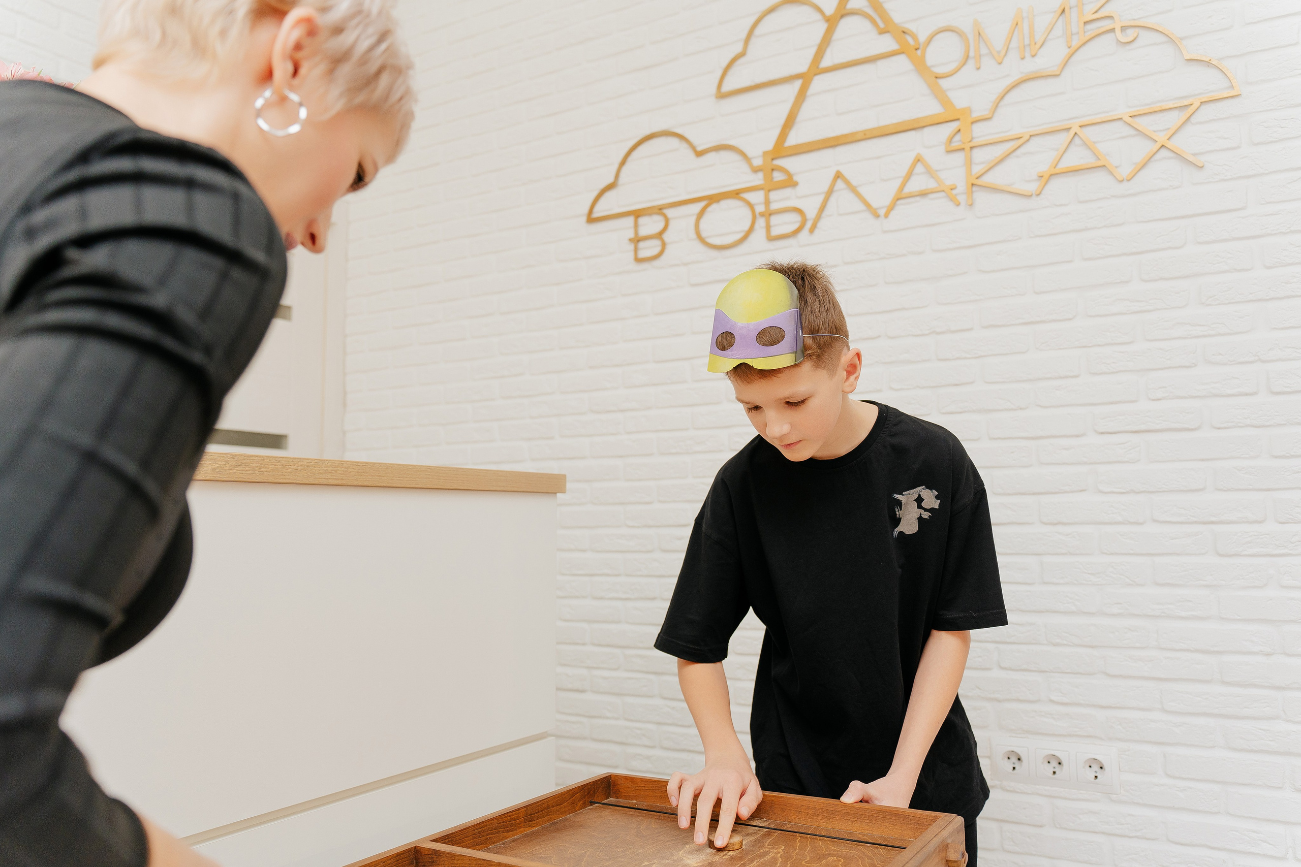 Крафтовые игры (настольные деревянные игры) в аренда на мероприятие. Инсталаб Краснодар фото и видео интерактивы на ваше мероприятие