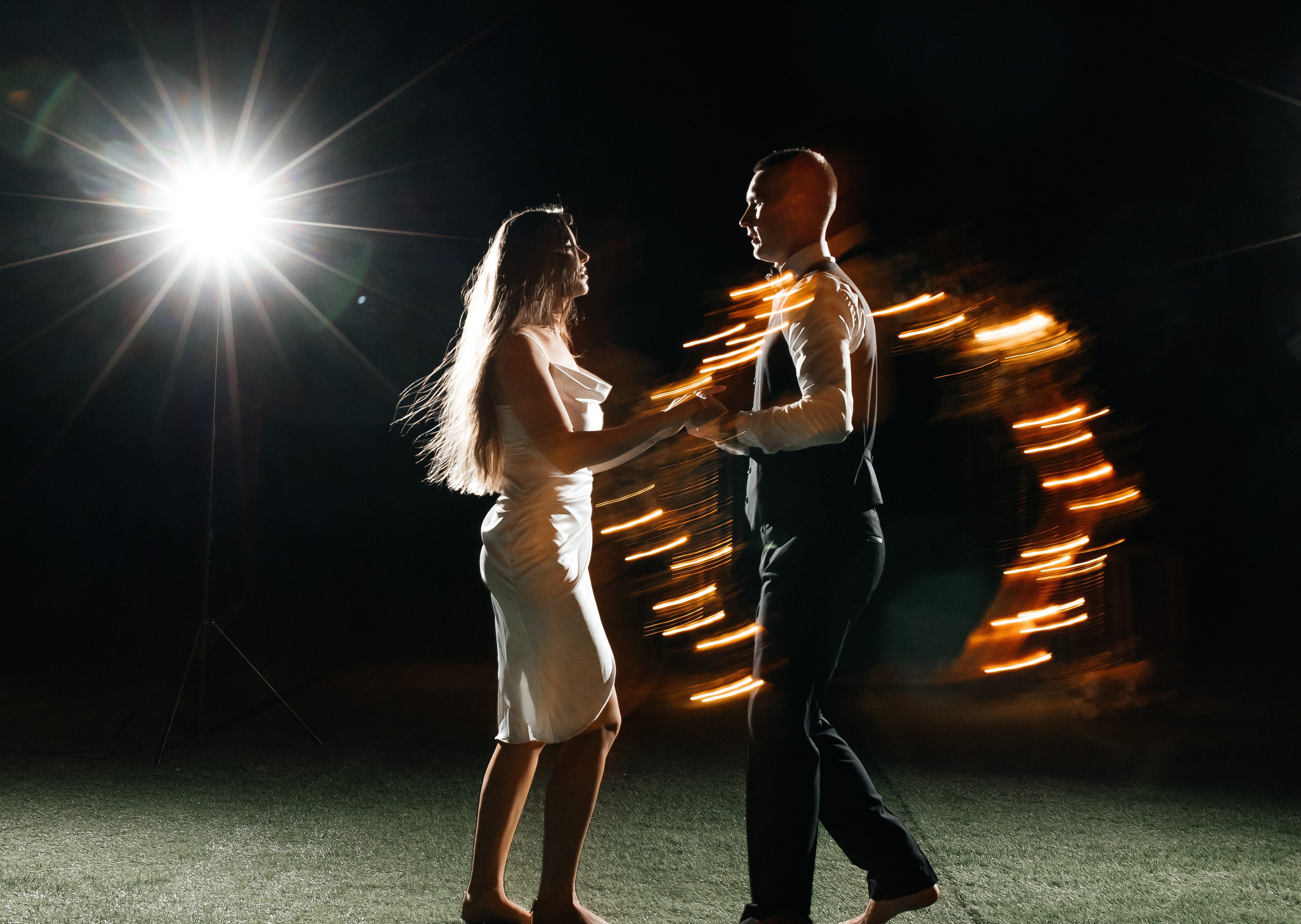 Свадьба на открытом воздухе. Свадебный и семейный фотограф в Москве Олеся Подколзина