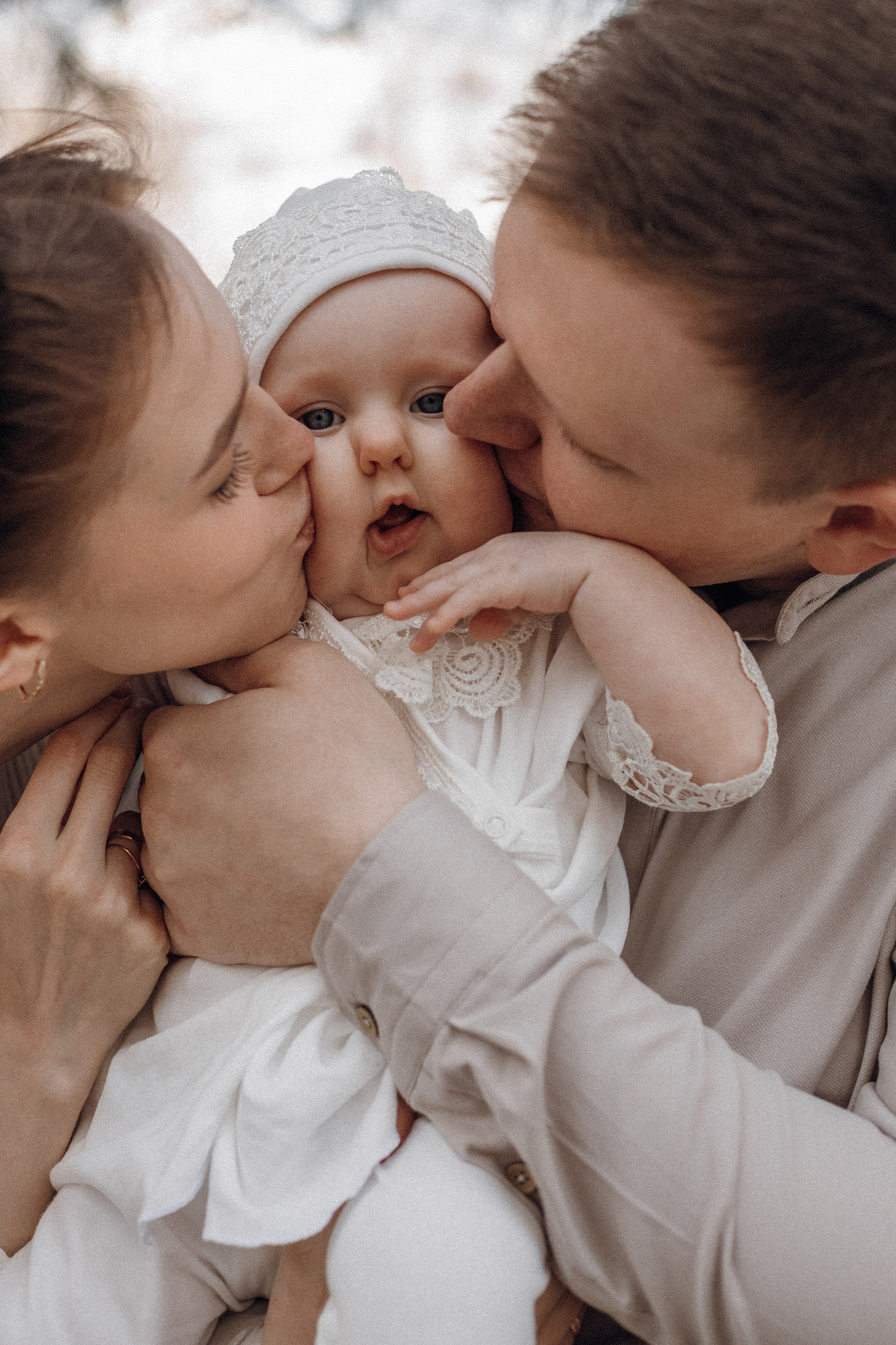 Алина и Дима крестят Миру. Семейный фотограф в Брянске Зурилина Екатерина