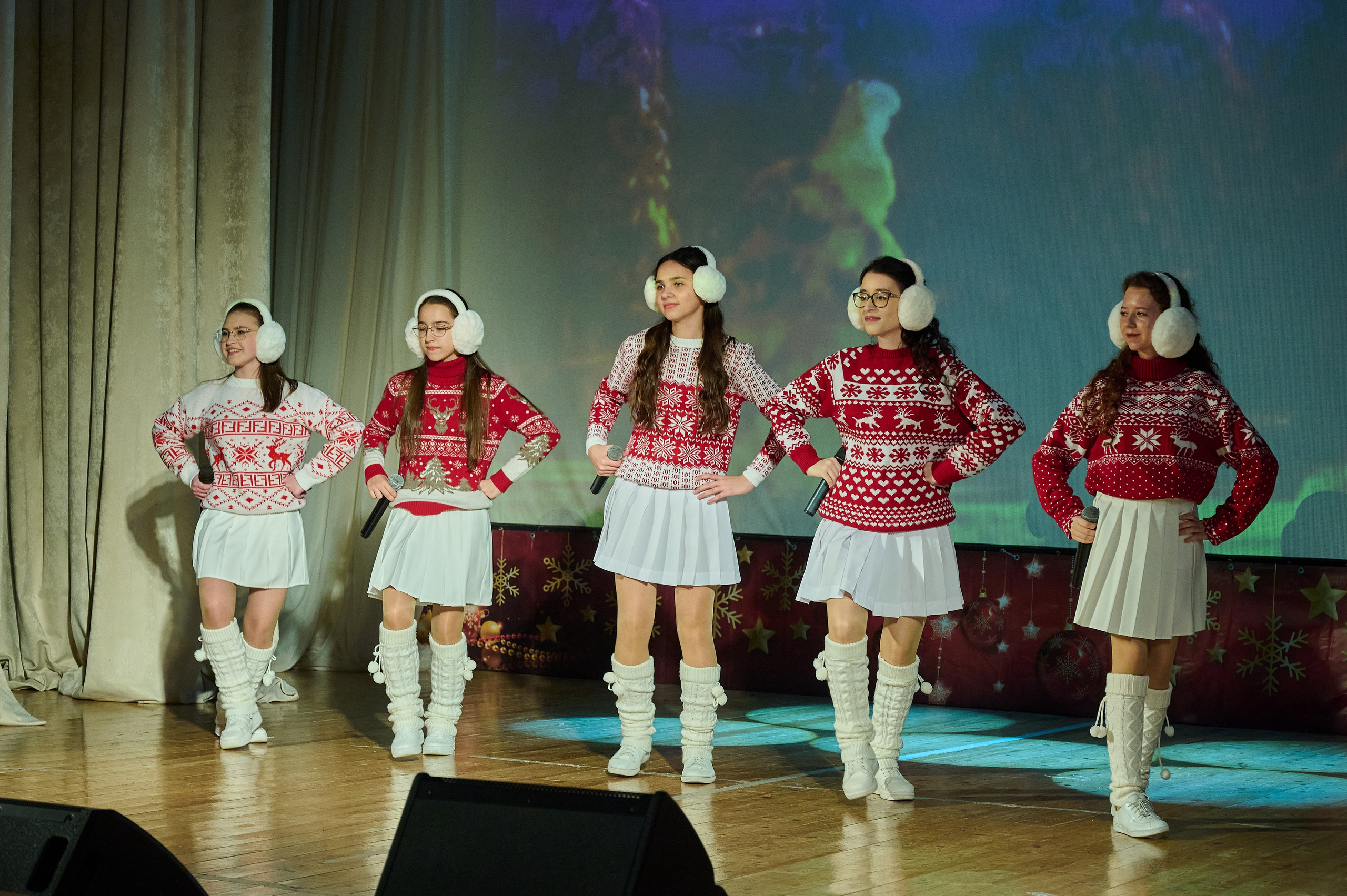 Концерт НГ В ДК. Жизнь курорта Кабардинка в фотографиях