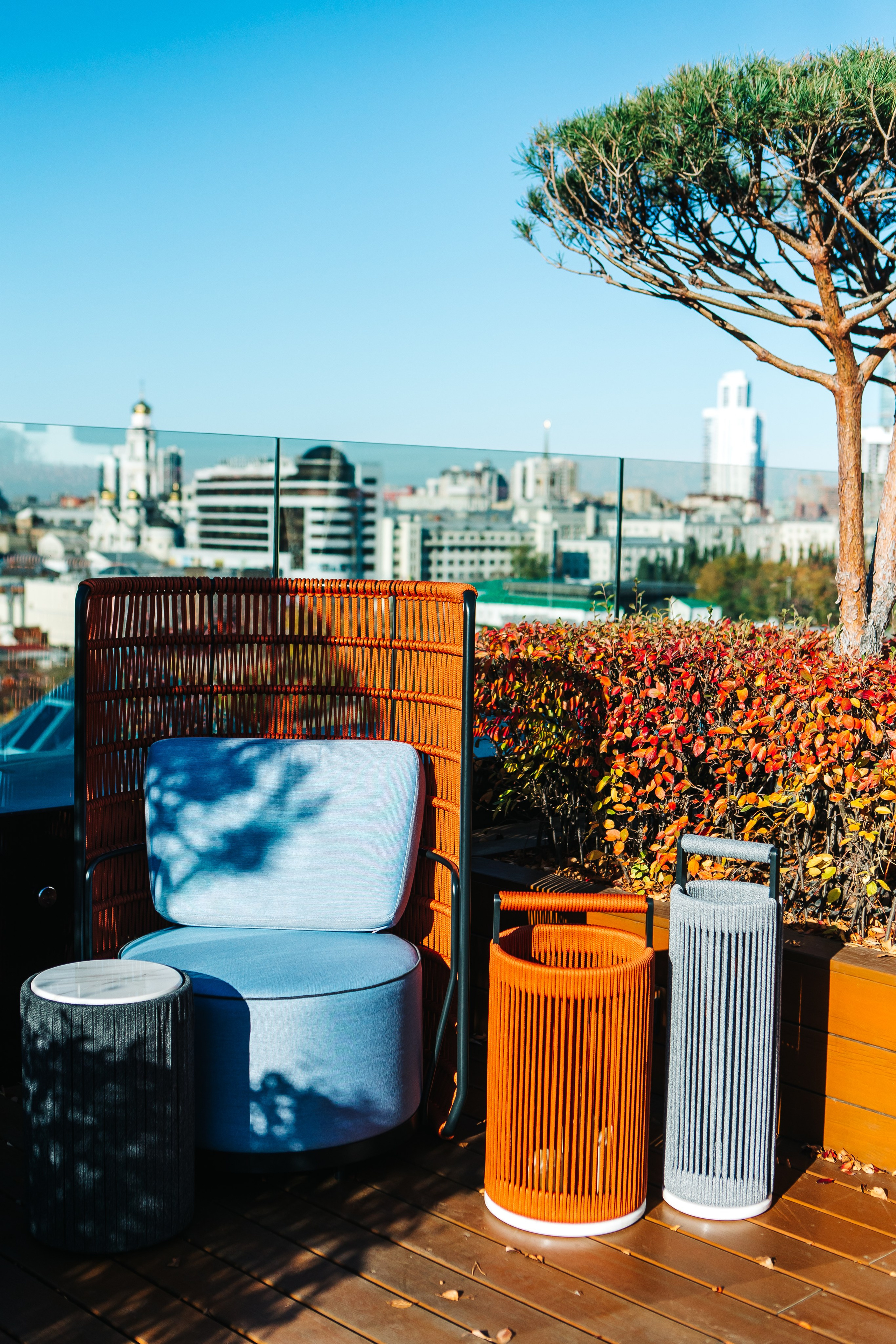 УЛИЧНАЯ МЕБЕЛЬ. Свадебный, семейный, детский фотограф в Екатеринбурге.Фотосессия родов