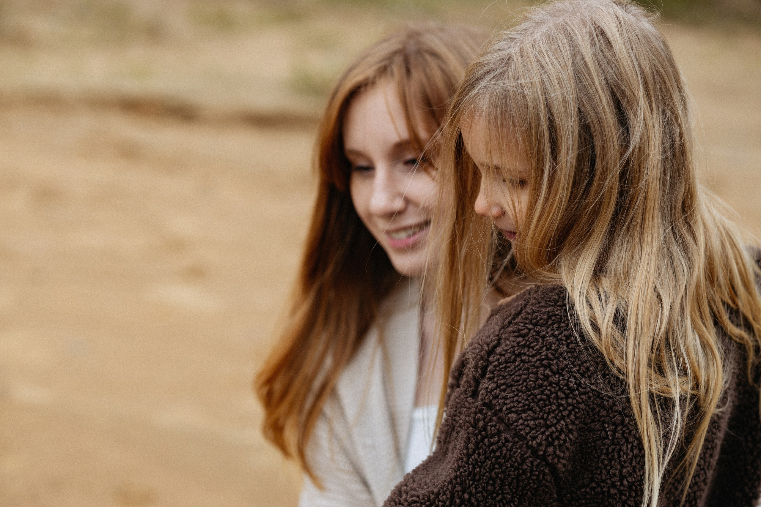 Семейная фотосессия на природе. Вера Пьянцева семейный, свадебный и парный фотограф в Санкт-Петербурге