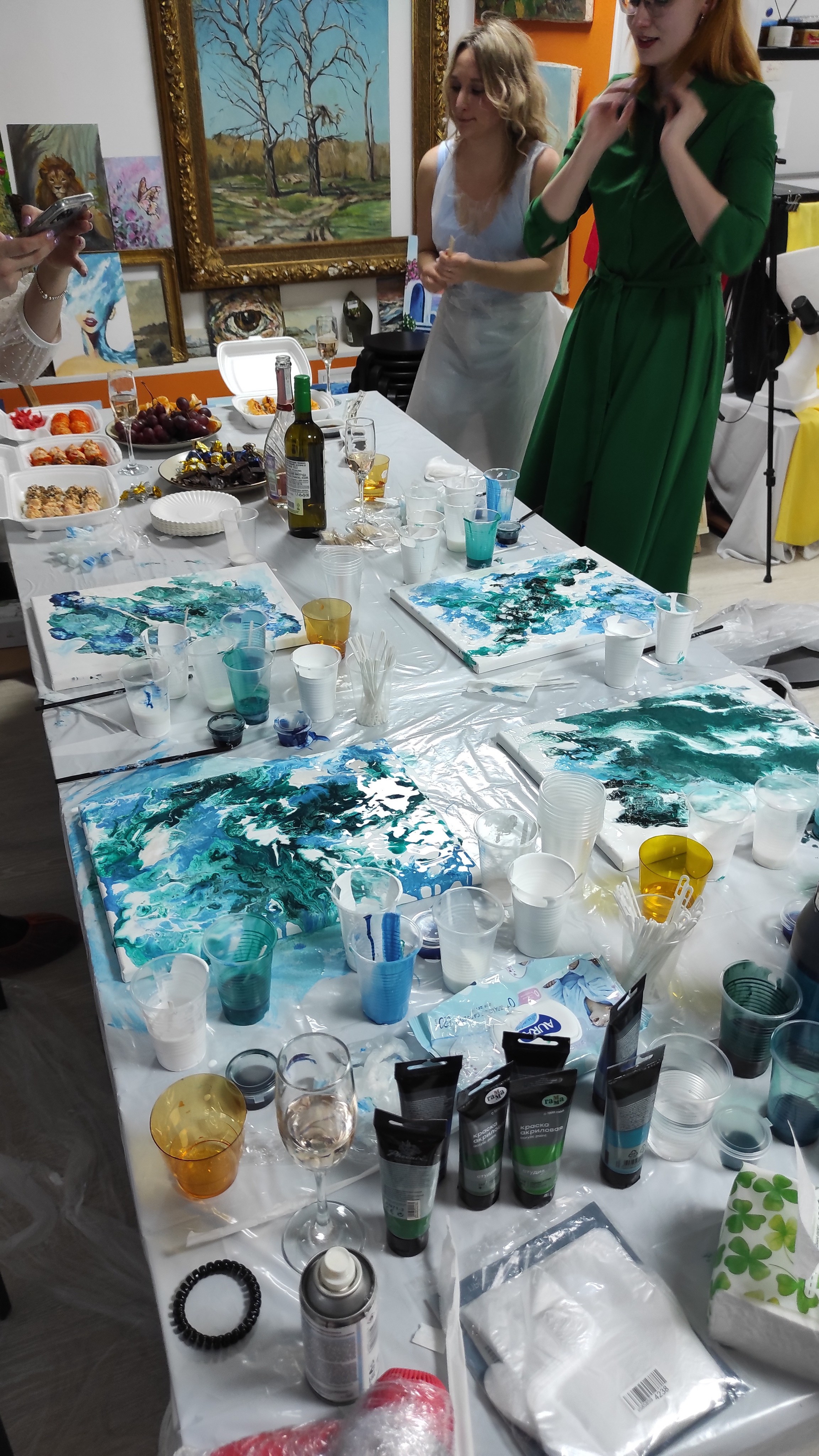 Арт-вечеринки. Арт-вечеринки и мастер-классы в Москве для взрослых и детей