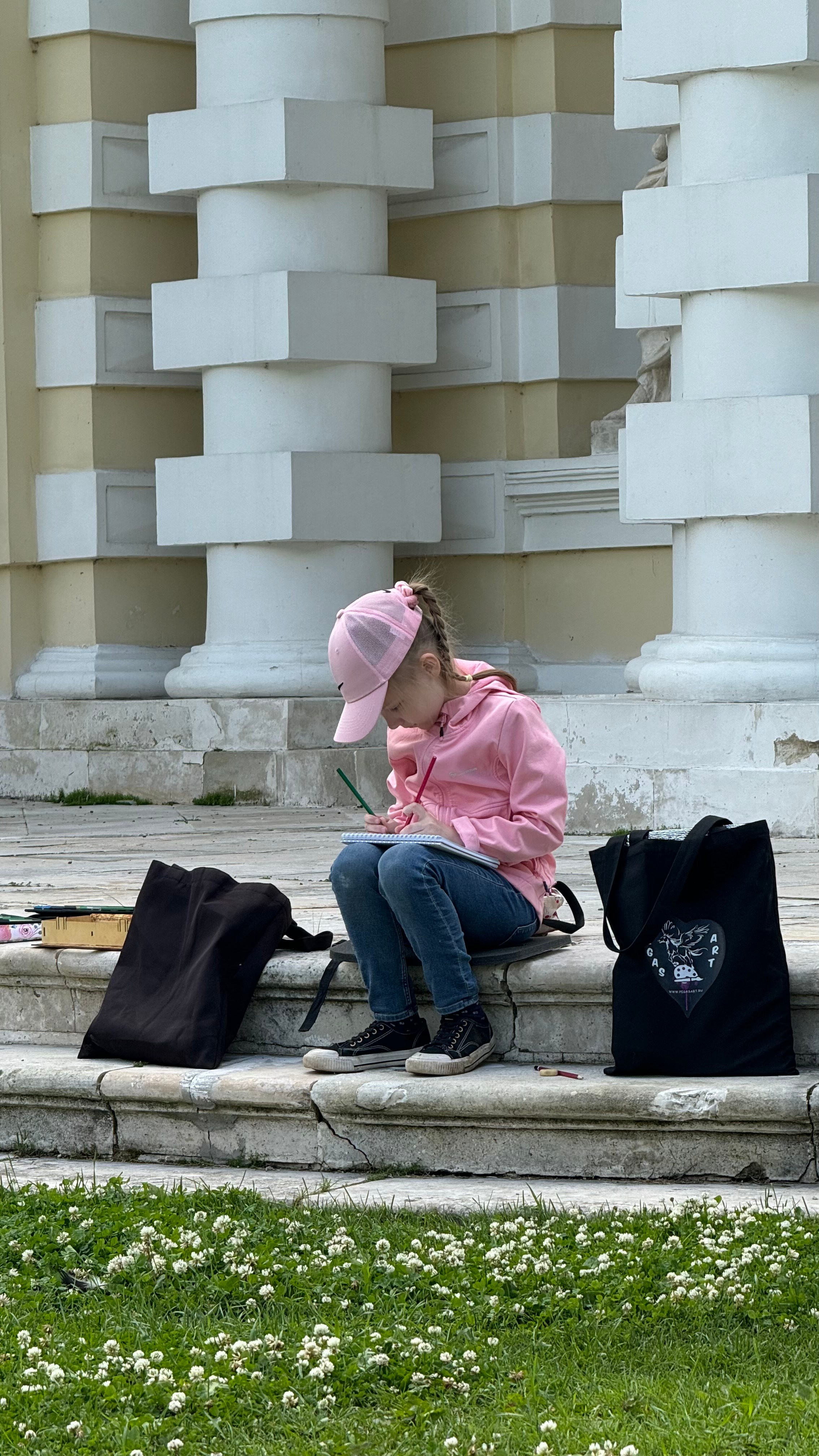 Приглашаем в арт-лагерь в Москве для детей!. Арт-вечеринки и мастер-классы в Москве для взрослых и детей