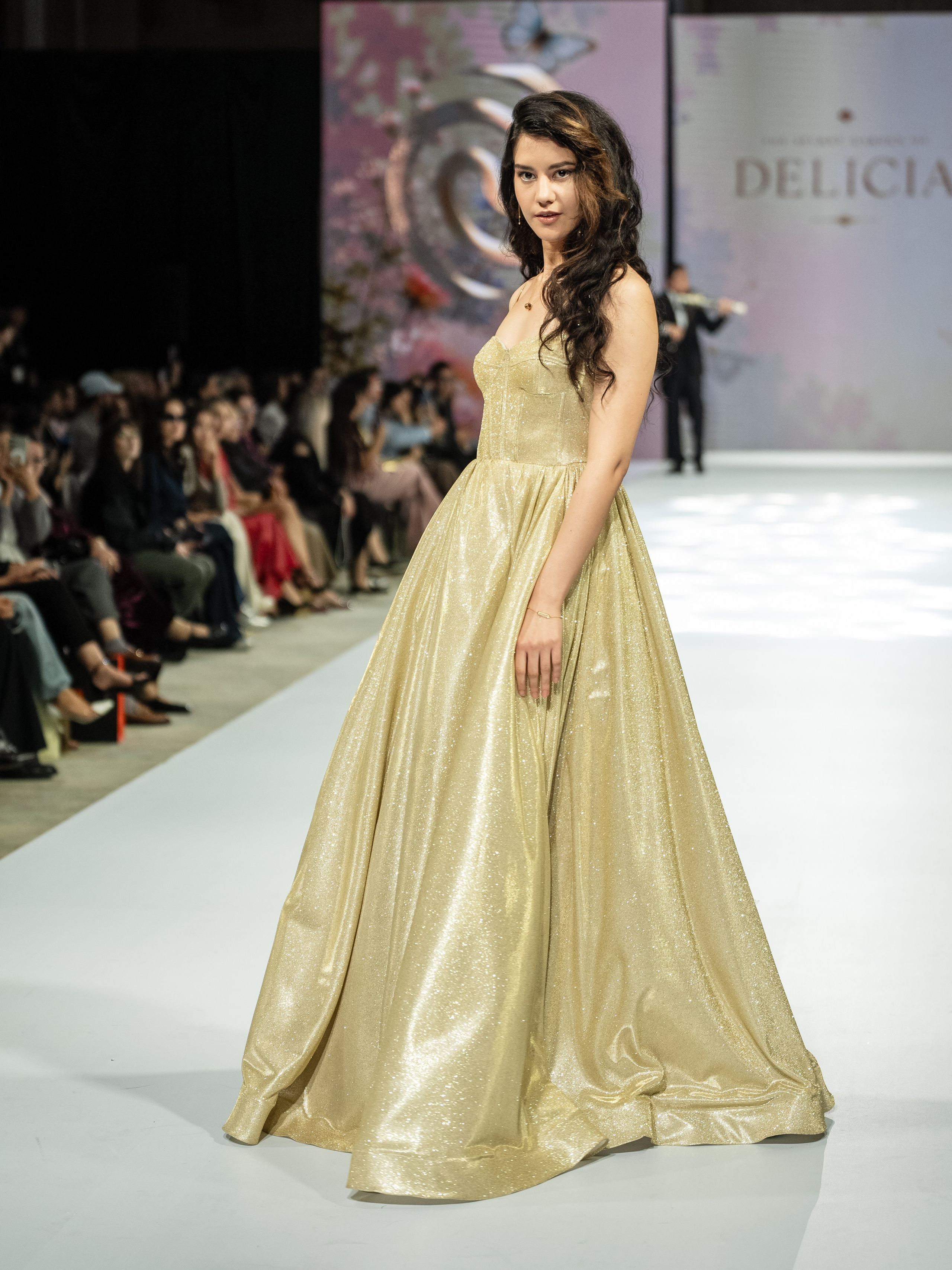 EURASIAN FASHION WEEK Delicia. Сайт Алматинского НЮ АРТ, будуар и фэшн фотографа Дениса Карпенко