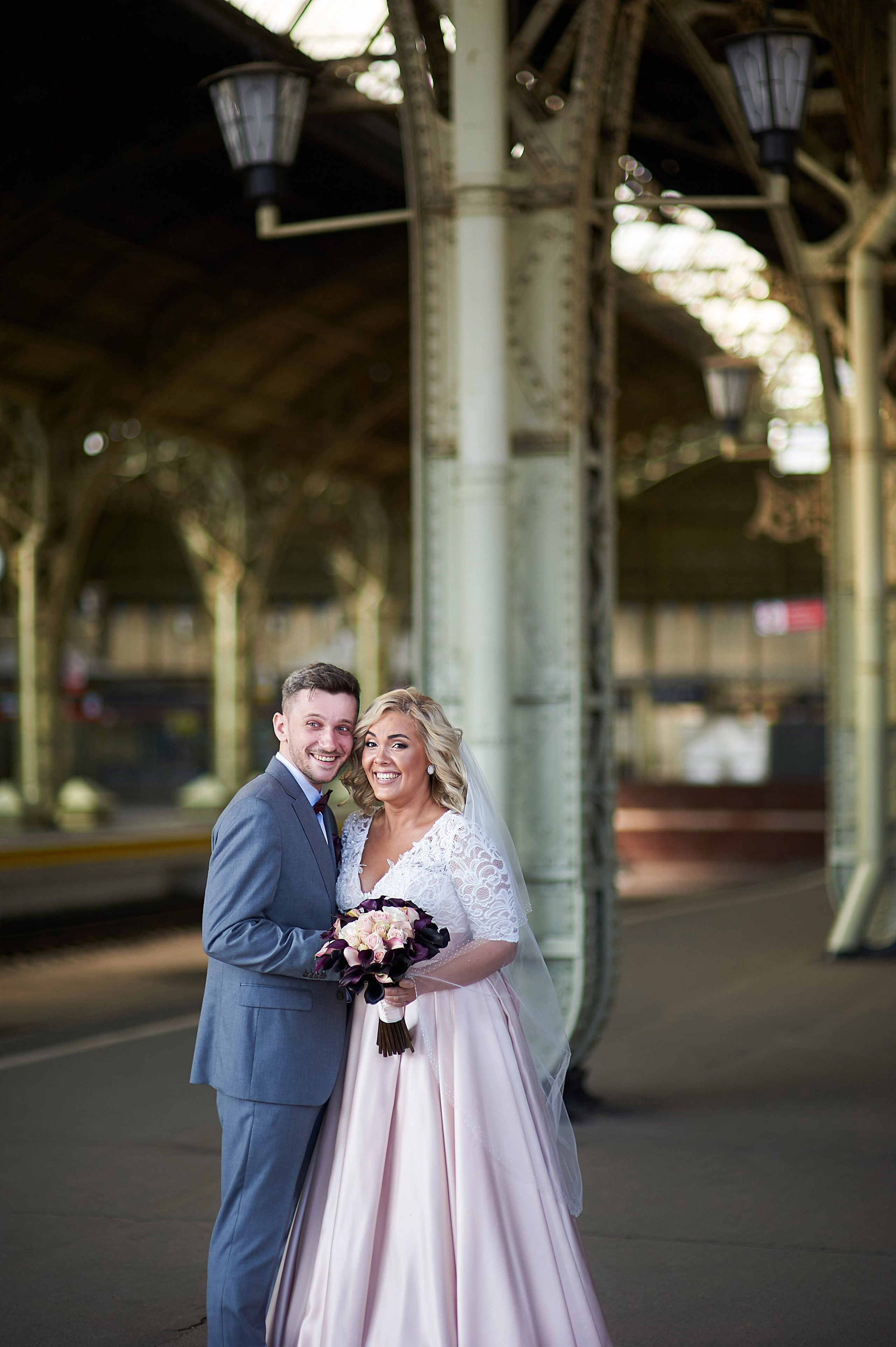 Марта и Анатолий (фотосессия на Витебском вокзале). Портретный, семейный и свадебный фотограф в Санкт-Петербурге и в Пушкине Ширяев Денис