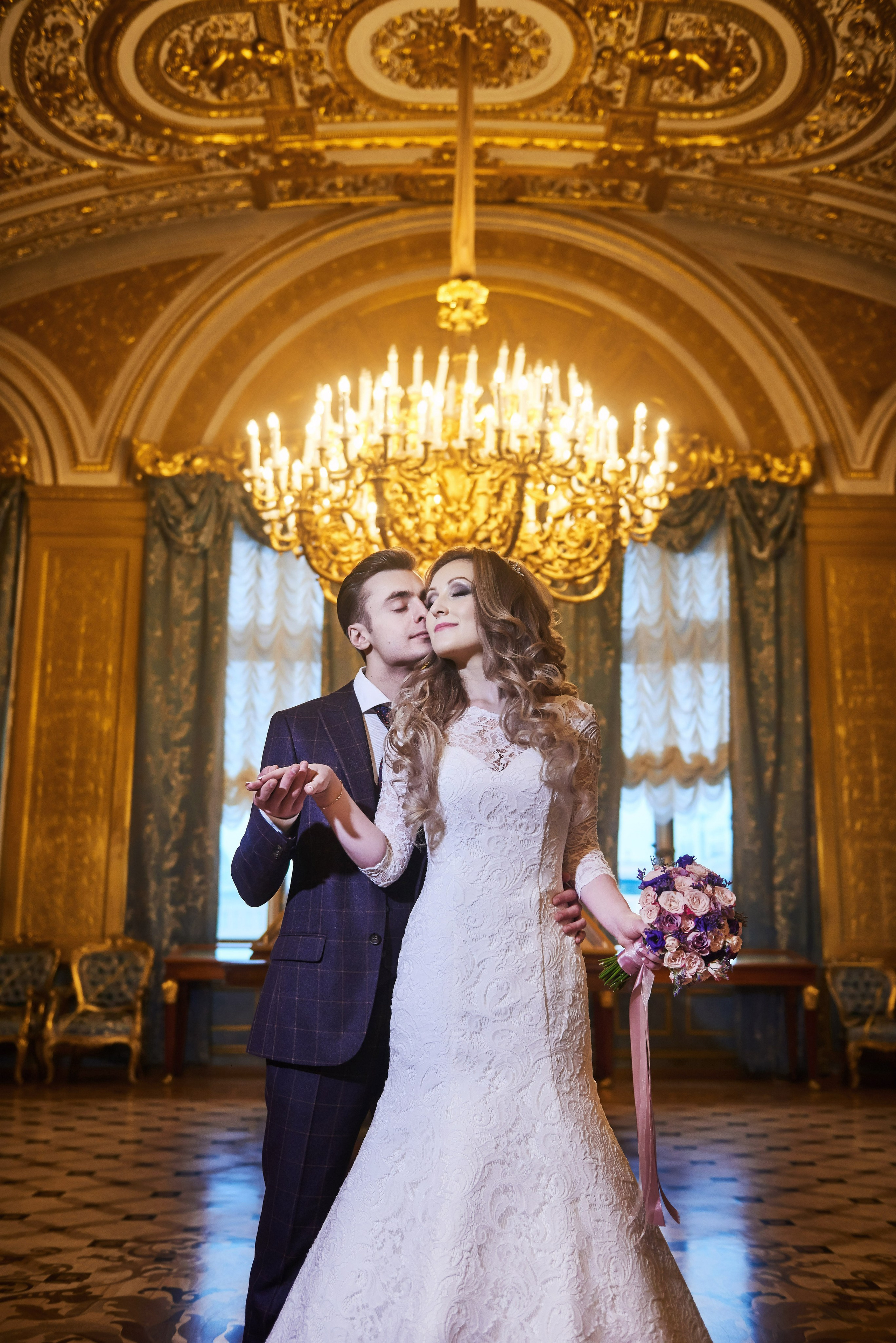 Илона и Андрей (фотосессия в ночном Эрмитаже). Портретный, семейный и свадебный фотограф в Санкт-Петербурге и в Пушкине Ширяев Денис