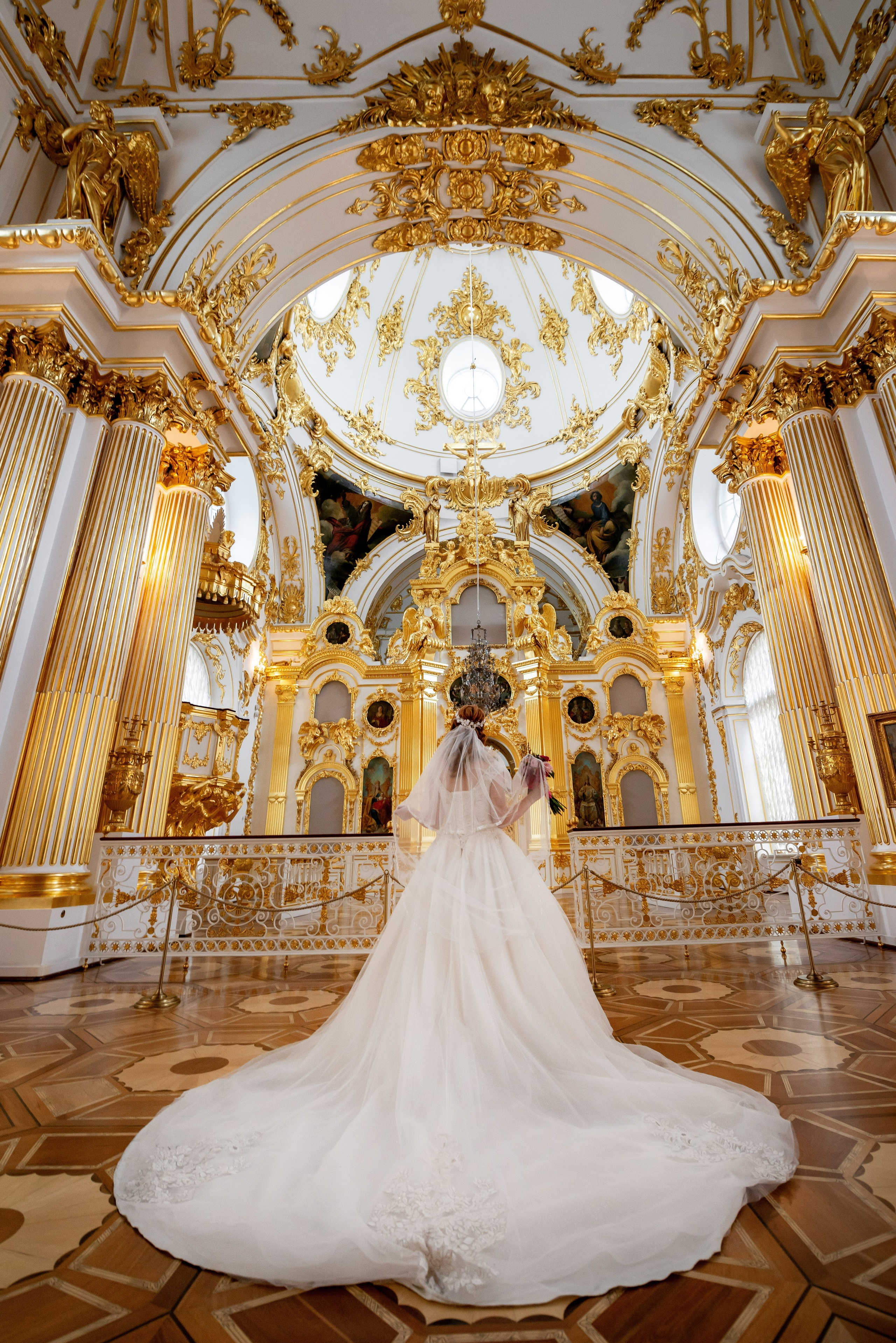 Екатерина и Алексей (свадебная фотосессия в Эрмитаже и Первом Дворце Бракосочетания на Английской набережной 28). Портретный, семейный и свадебный фотограф в Санкт-Петербурге и в Пушкине Ширяев Денис