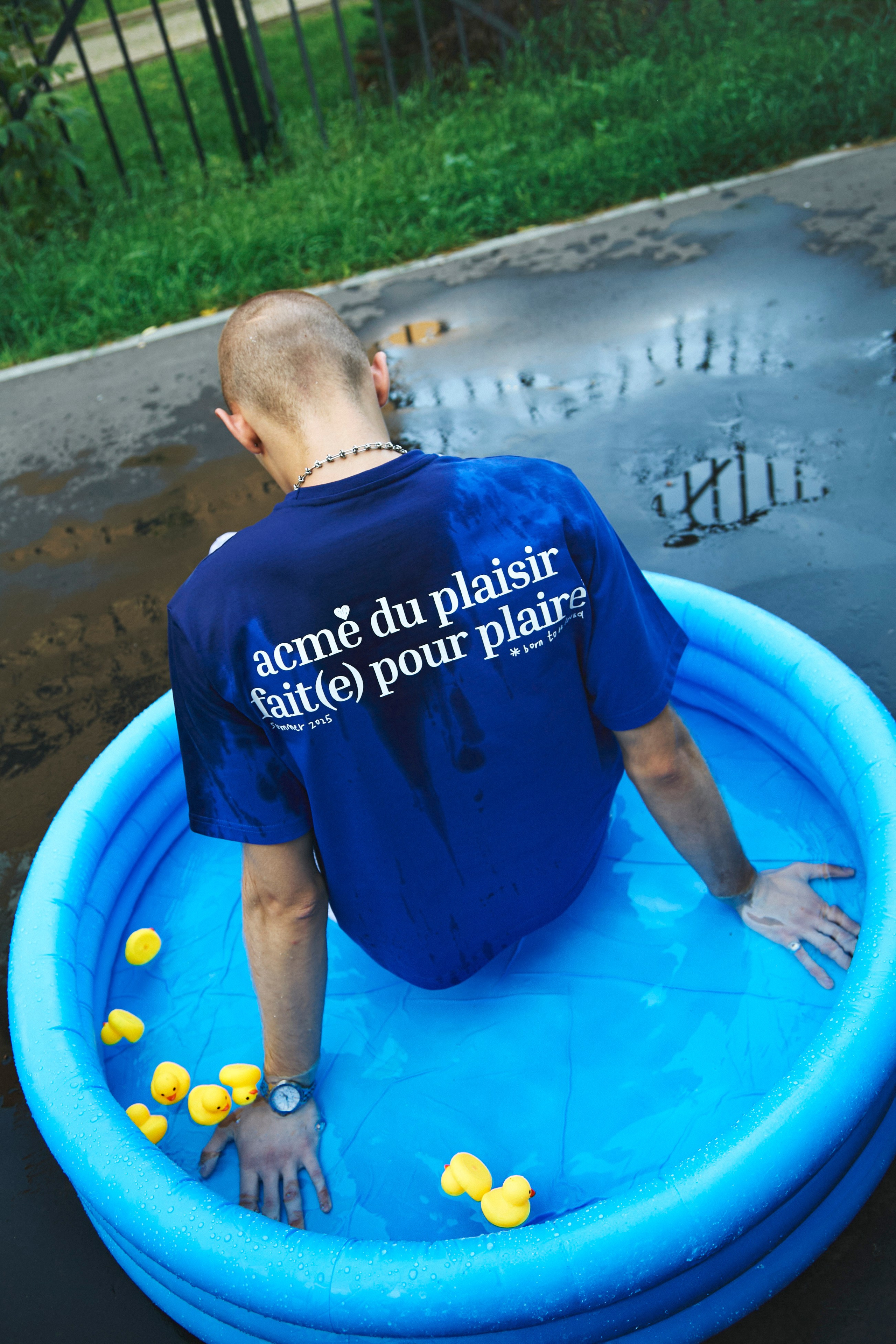 Acme Du Plaisir. Arina Kharakhashian