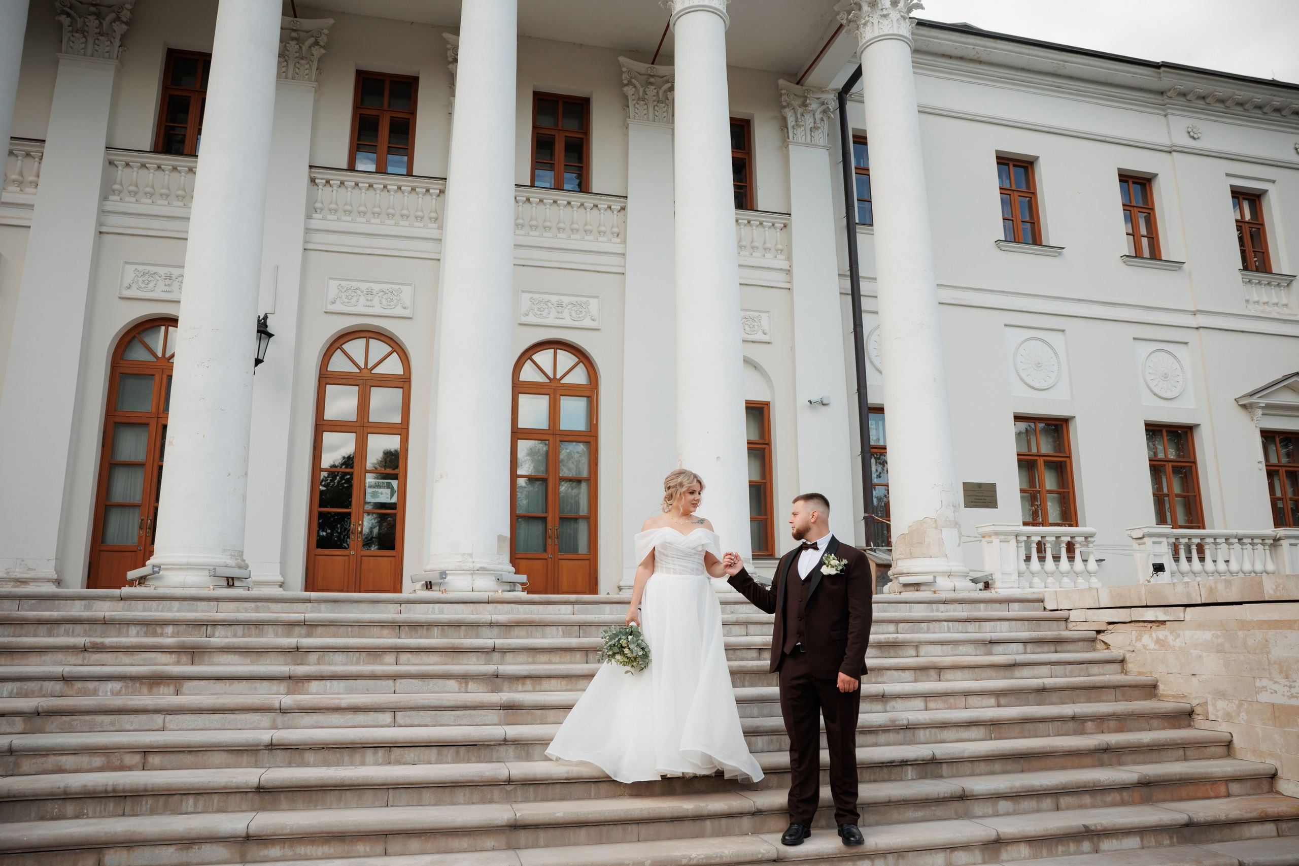 Регистрация и прогулка в Остафьево. Свадебный и репортажный фотограф (Москва, Королев и другие)