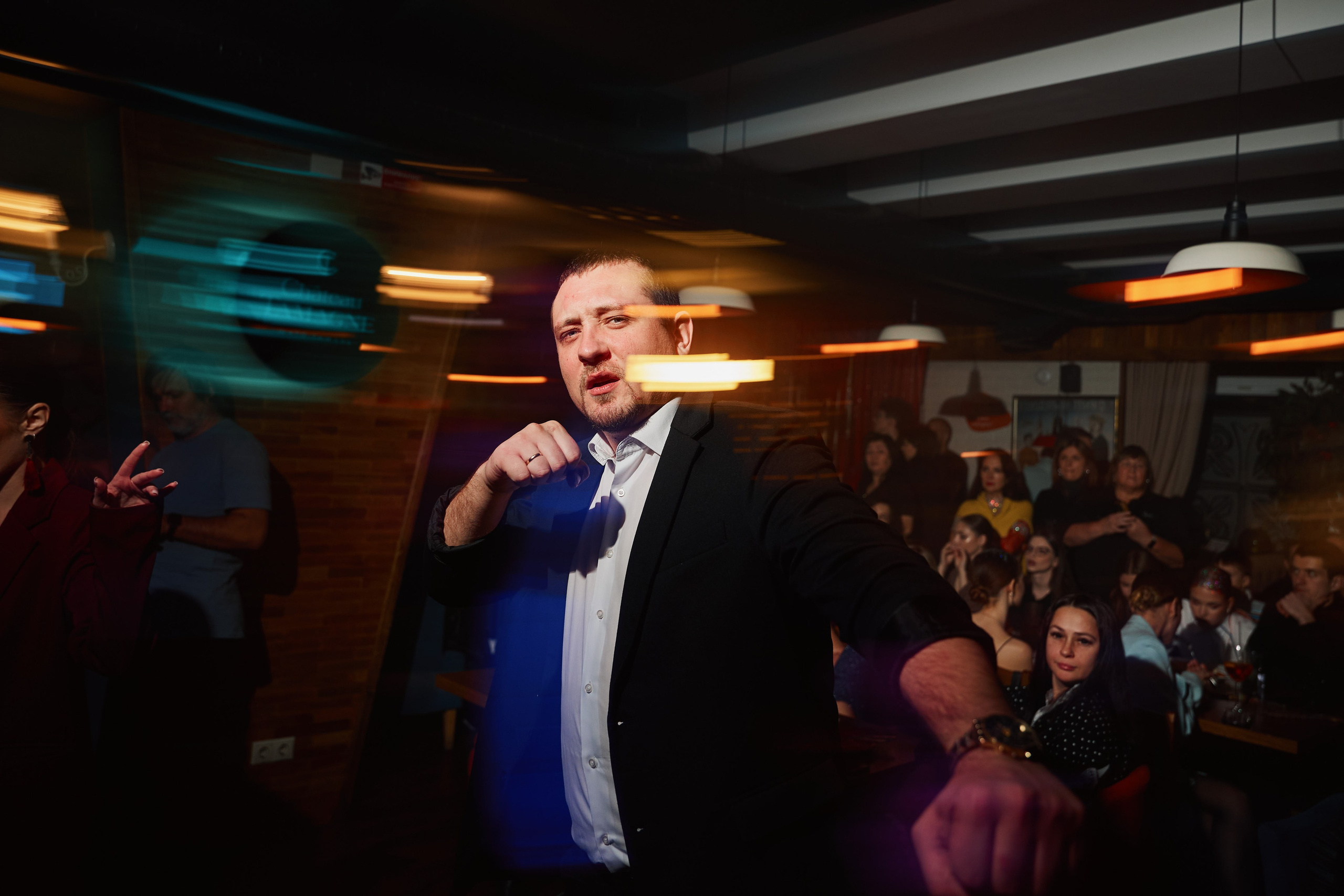 Арт-вечеринка 2026. Фотограф и видеограф в Кургане Леонид Корнильев