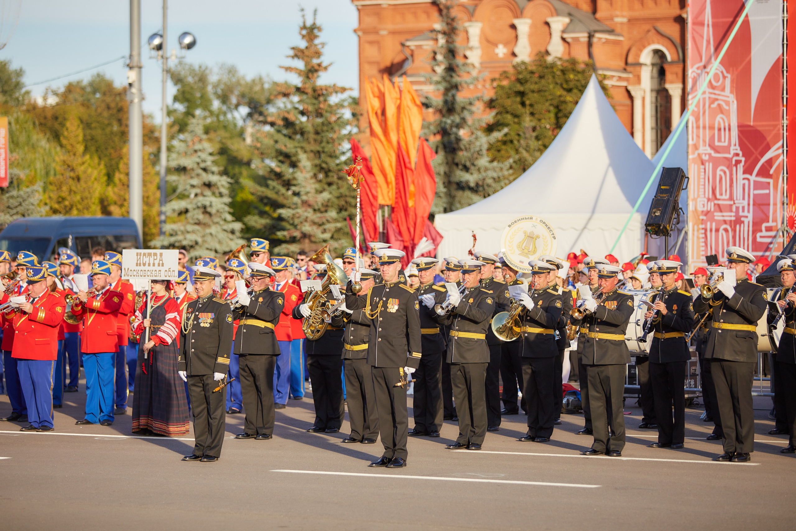 Фестиваль «Фанфары Тульского кремля». Даниил Гузиенко — репортажный фотограф в Туле