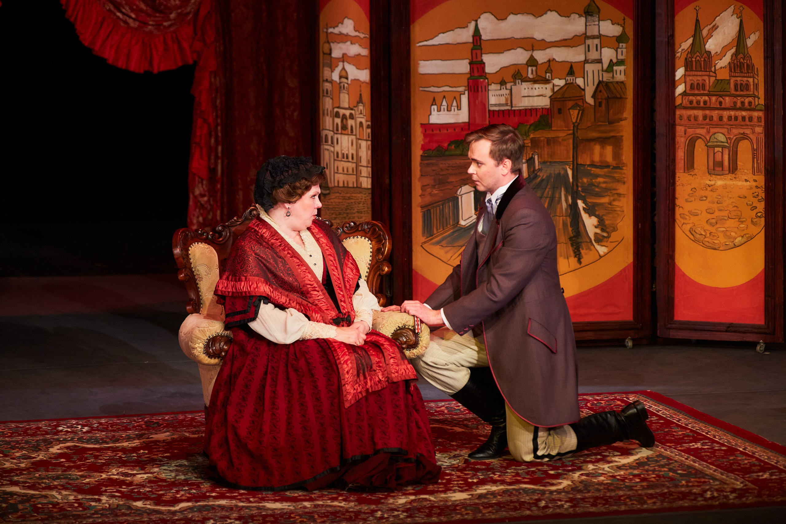 Спектакль «Не все коту масленица», МХАТ им. Горького. Даниил Гузиенко — репортажный фотограф в Туле