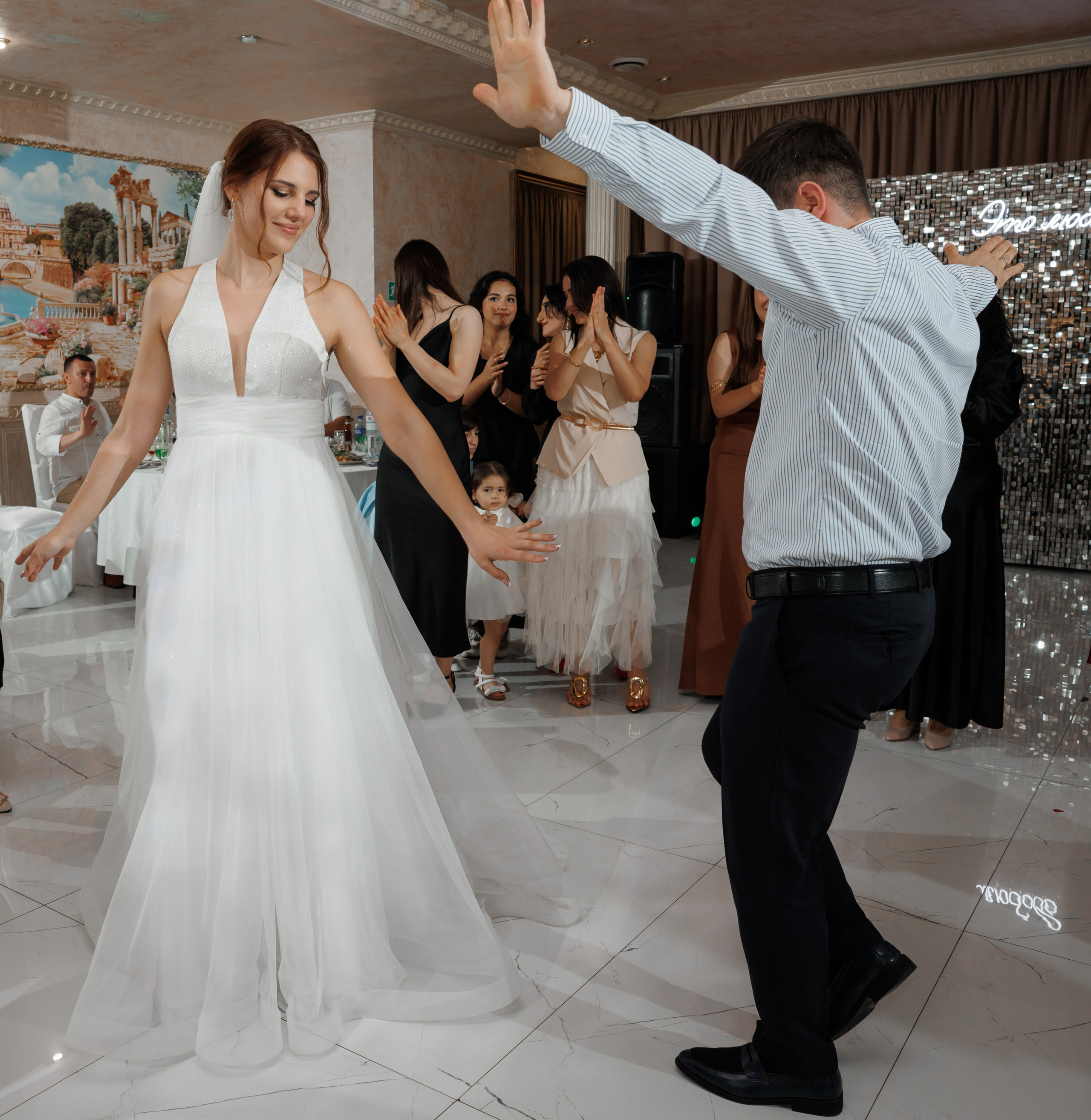 ЗАГС Бутово и Остафьево. Свадебный и репортажный фотограф (Москва, Королев и другие)