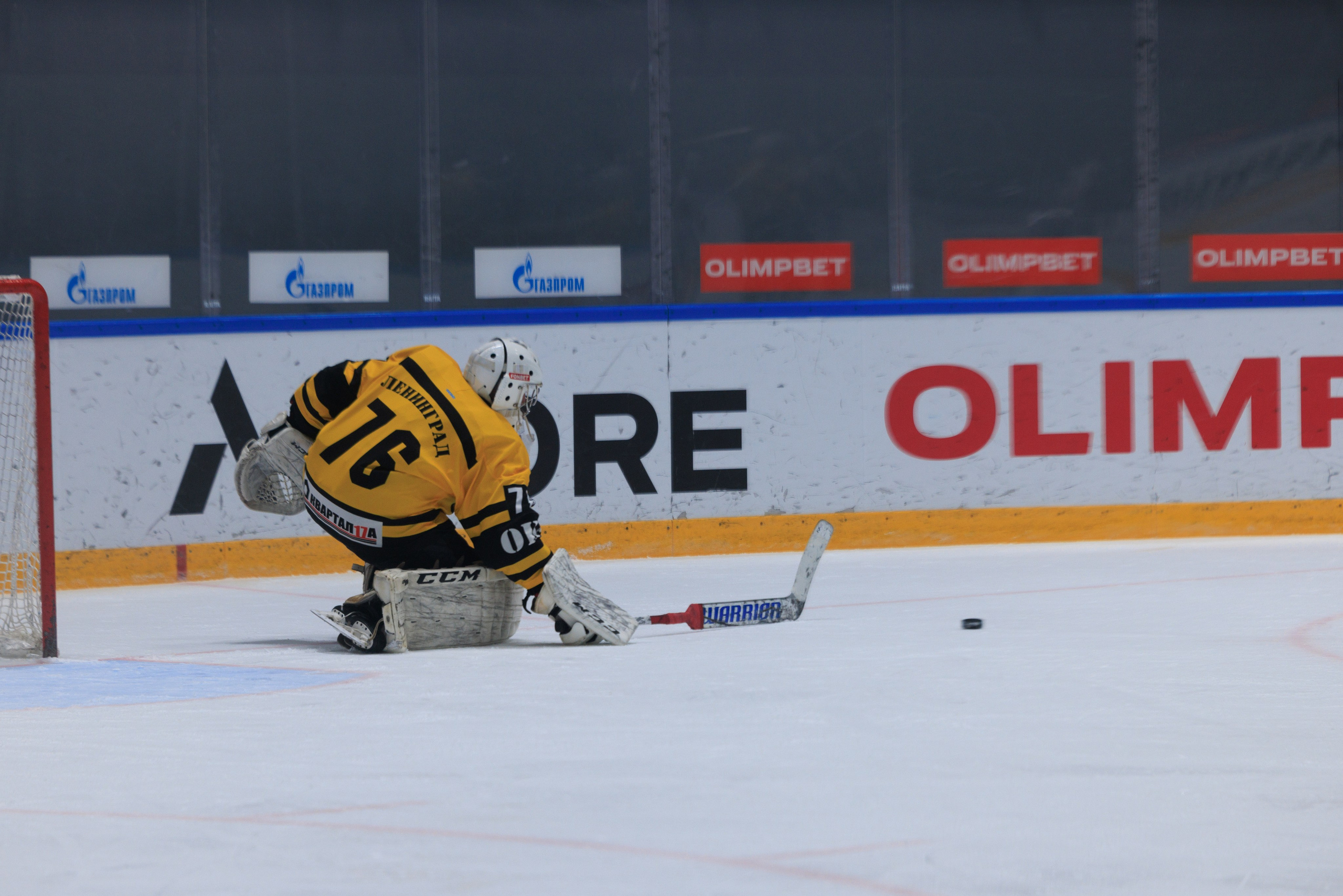 НХЛ Омега — Ижорец (3-2). Фотограф Александр Заломаев