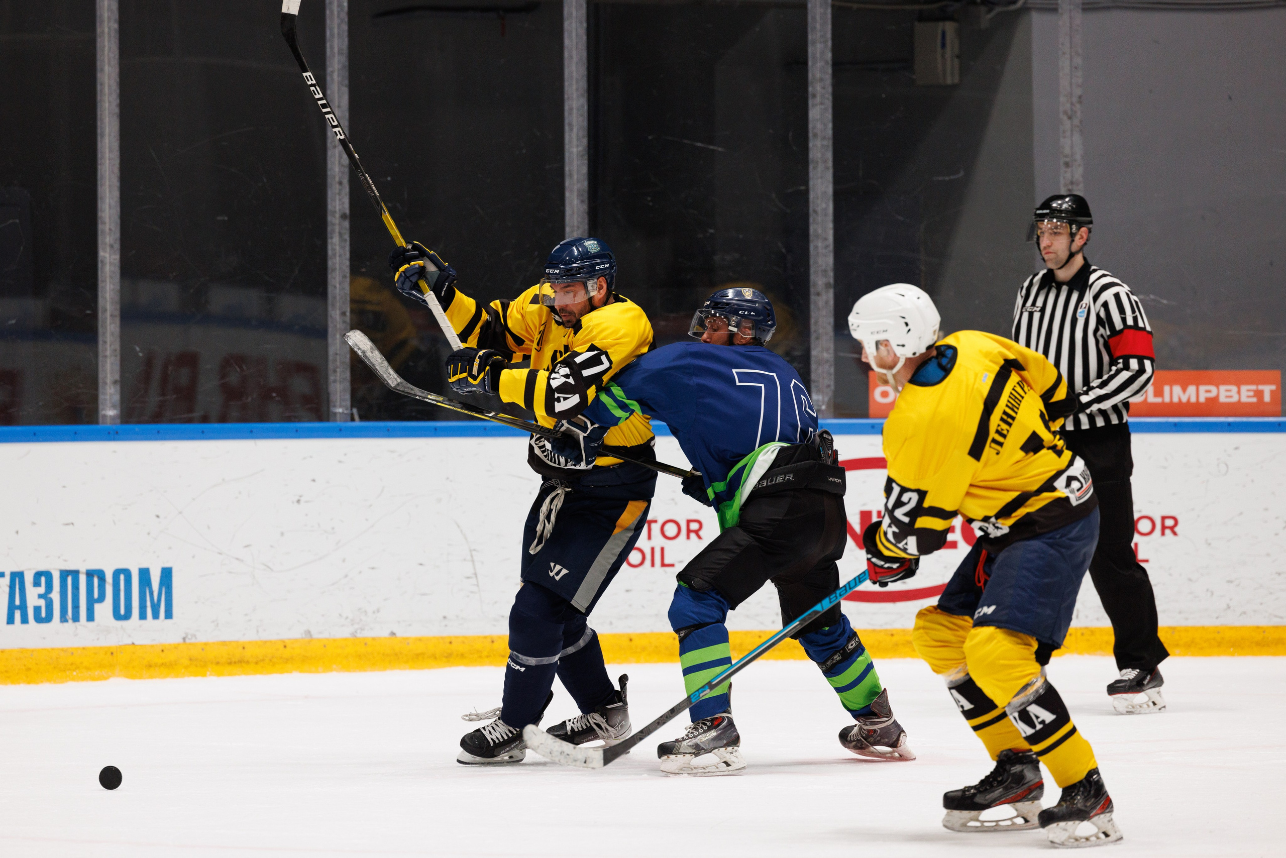 НХЛ (40+) Ижорец — Хорс 3-3. Фотограф Александр Заломаев