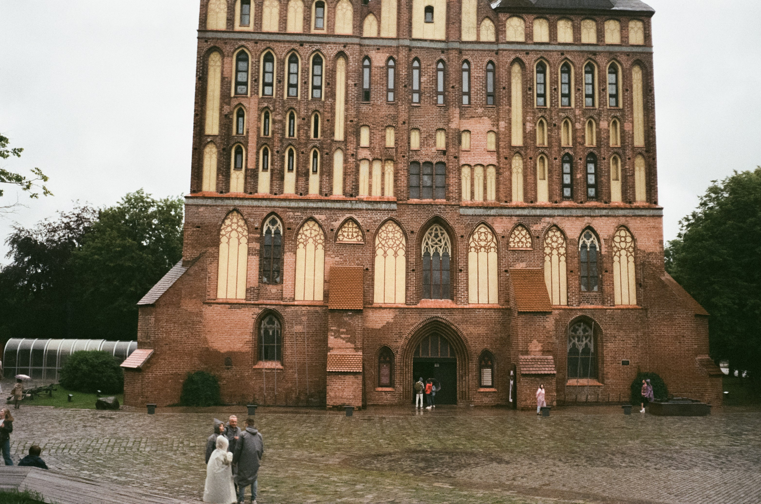 Калининград остров Канта, Кафедральный собор / Minox 35 GT (2)