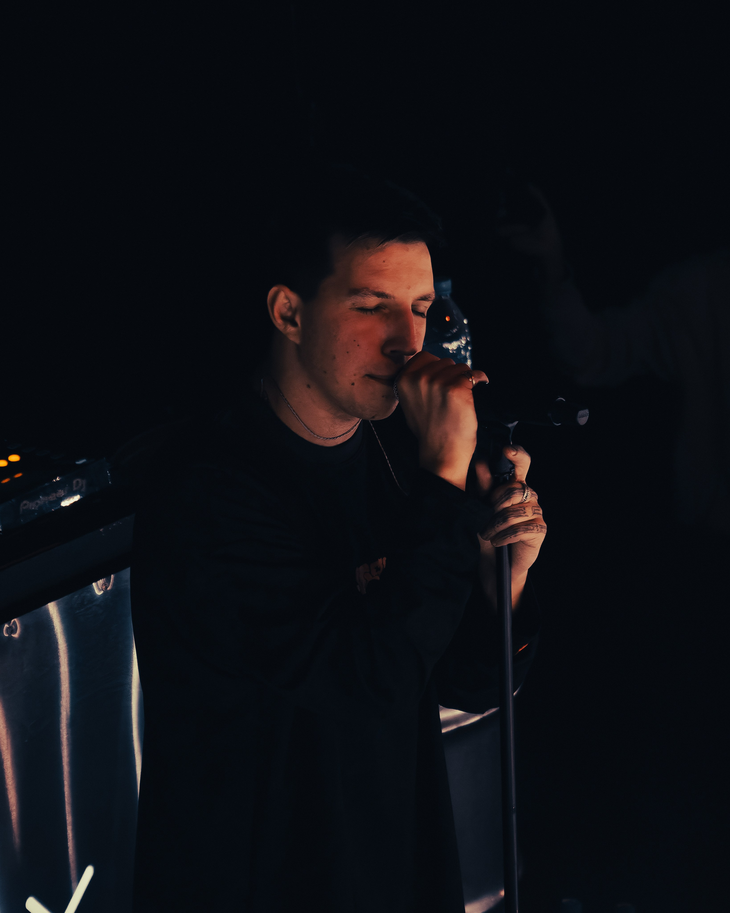 Концерт Мазелова. Фотограф Артём Ющенко