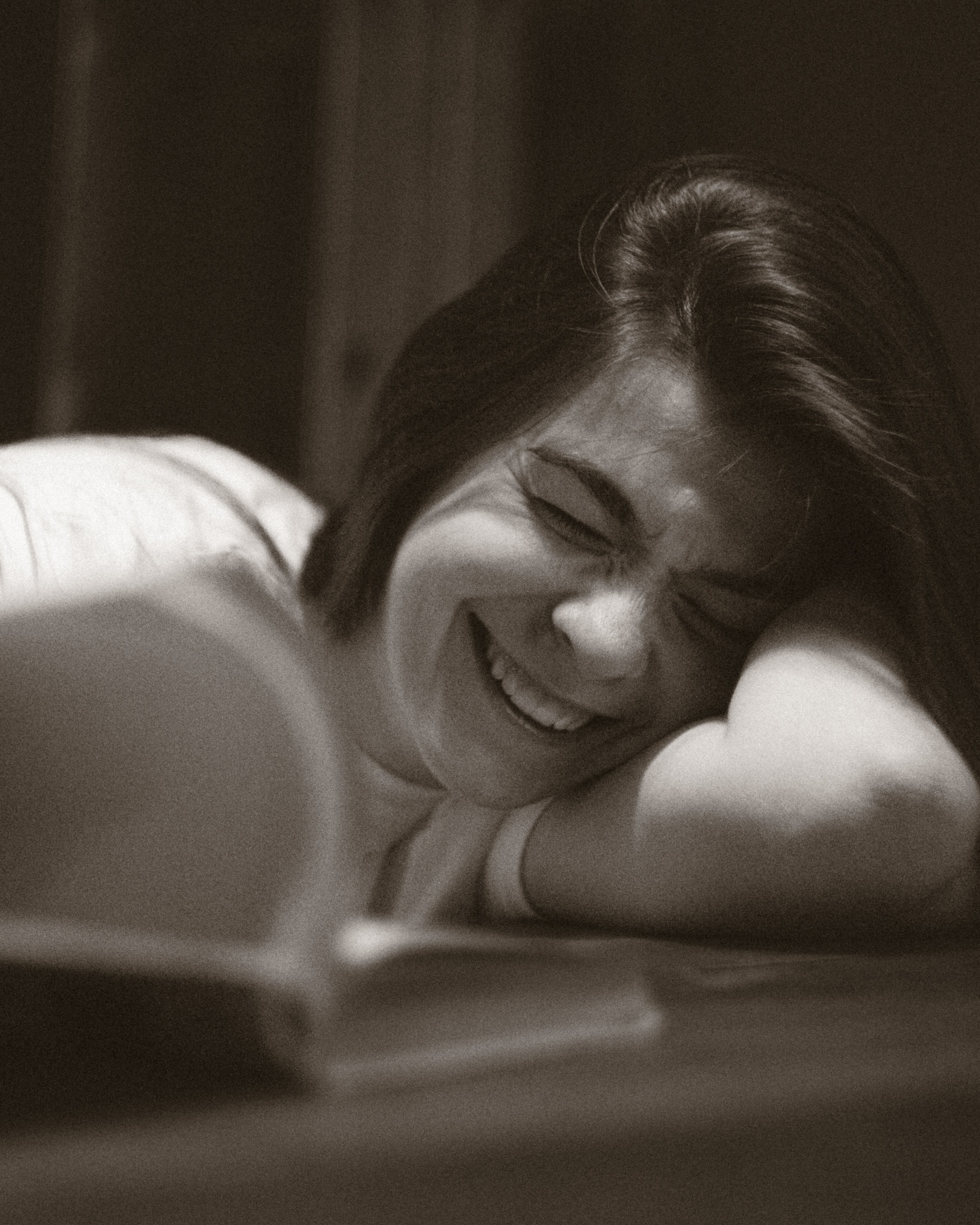 Girl’s photoshoot in real Saint Petersburg’s flat. Katya Che | Photographer | Beograd