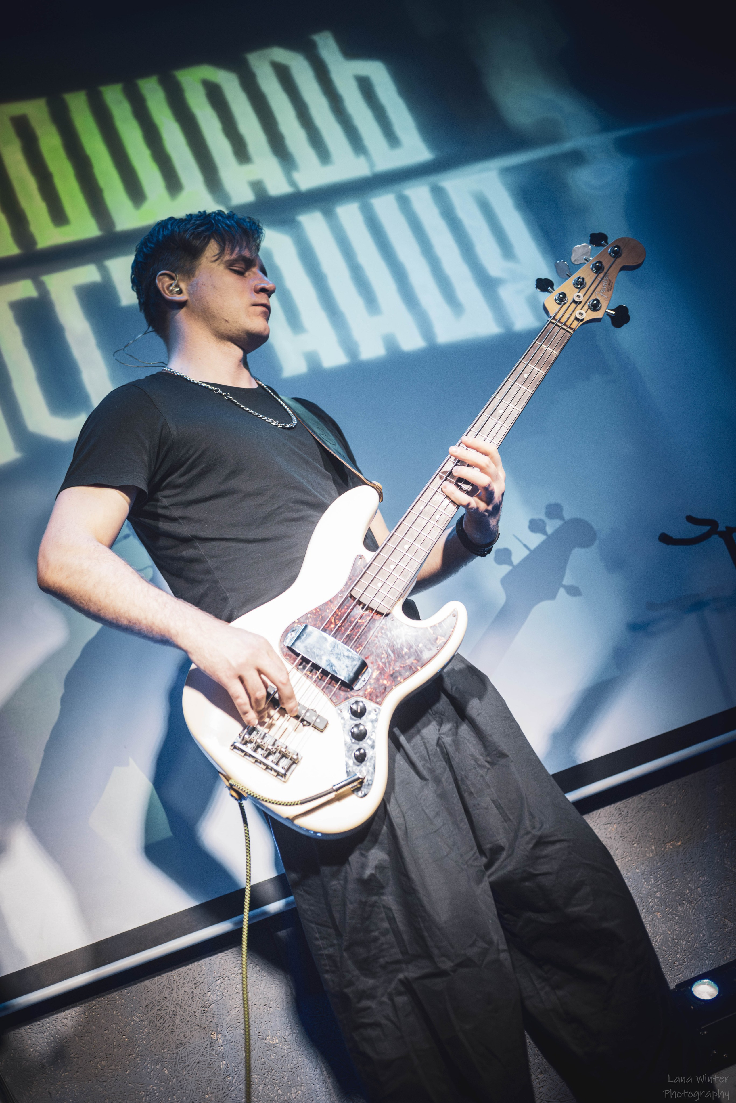 Площадь Восстания (8 марта 2025 года, Москва, клуб Техника Безопасности). Фотограф Светлана Блинова, Москва и Московская область