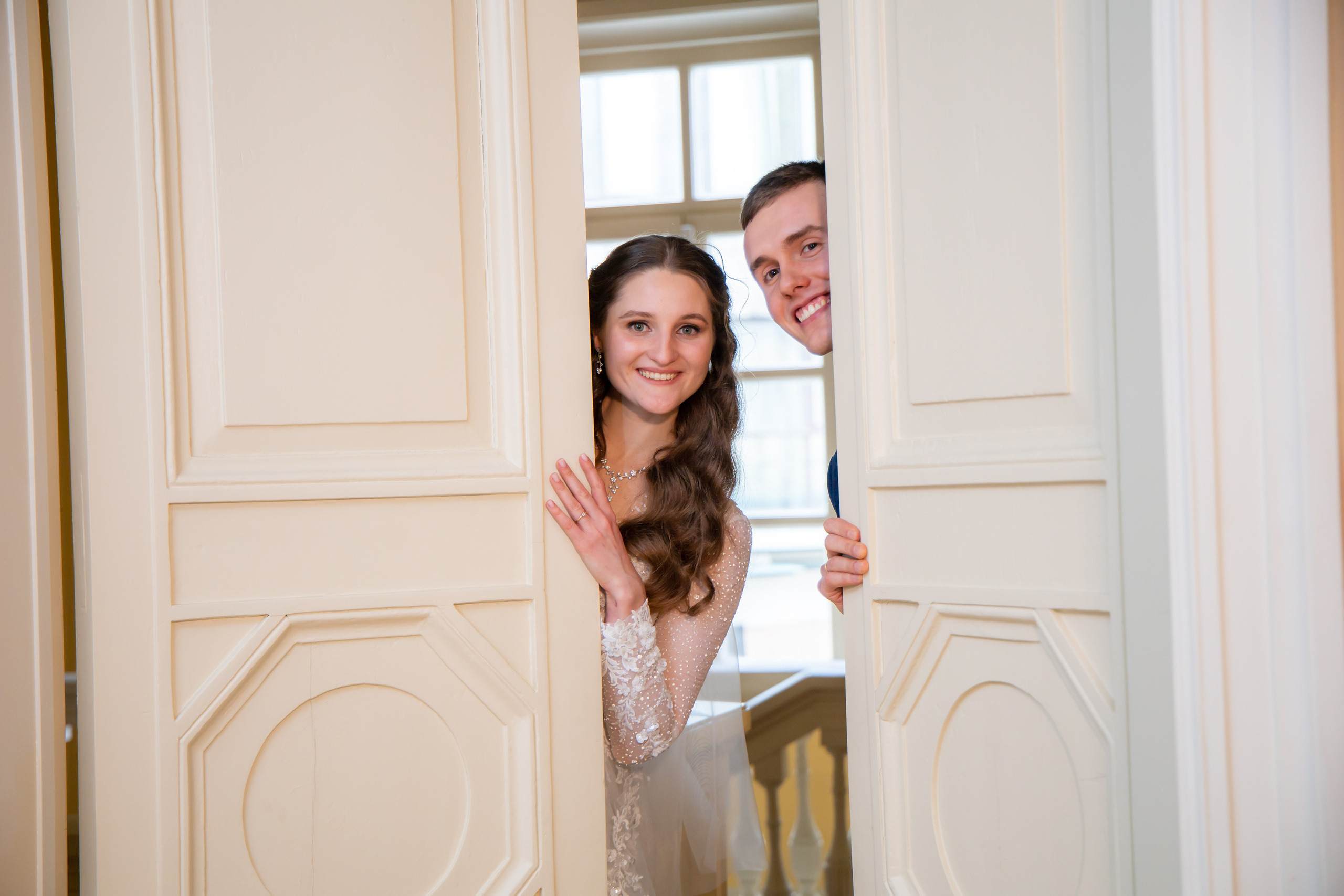 Свадебная фотосессия в парке культуры: как сделать ее незабываемой. Профессиональная фото и видеосъемка. Москва