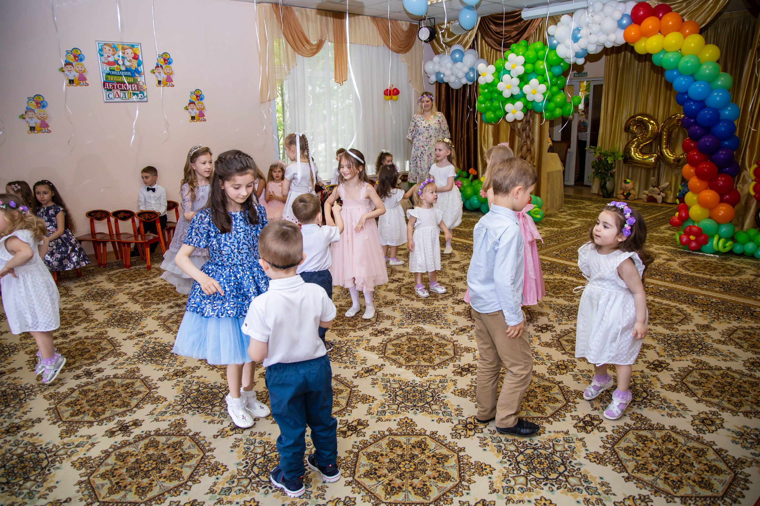 ВЫПУСКНОЙ детский сад 2023 малыши. Профессиональная фото и видеосъемка. Москва