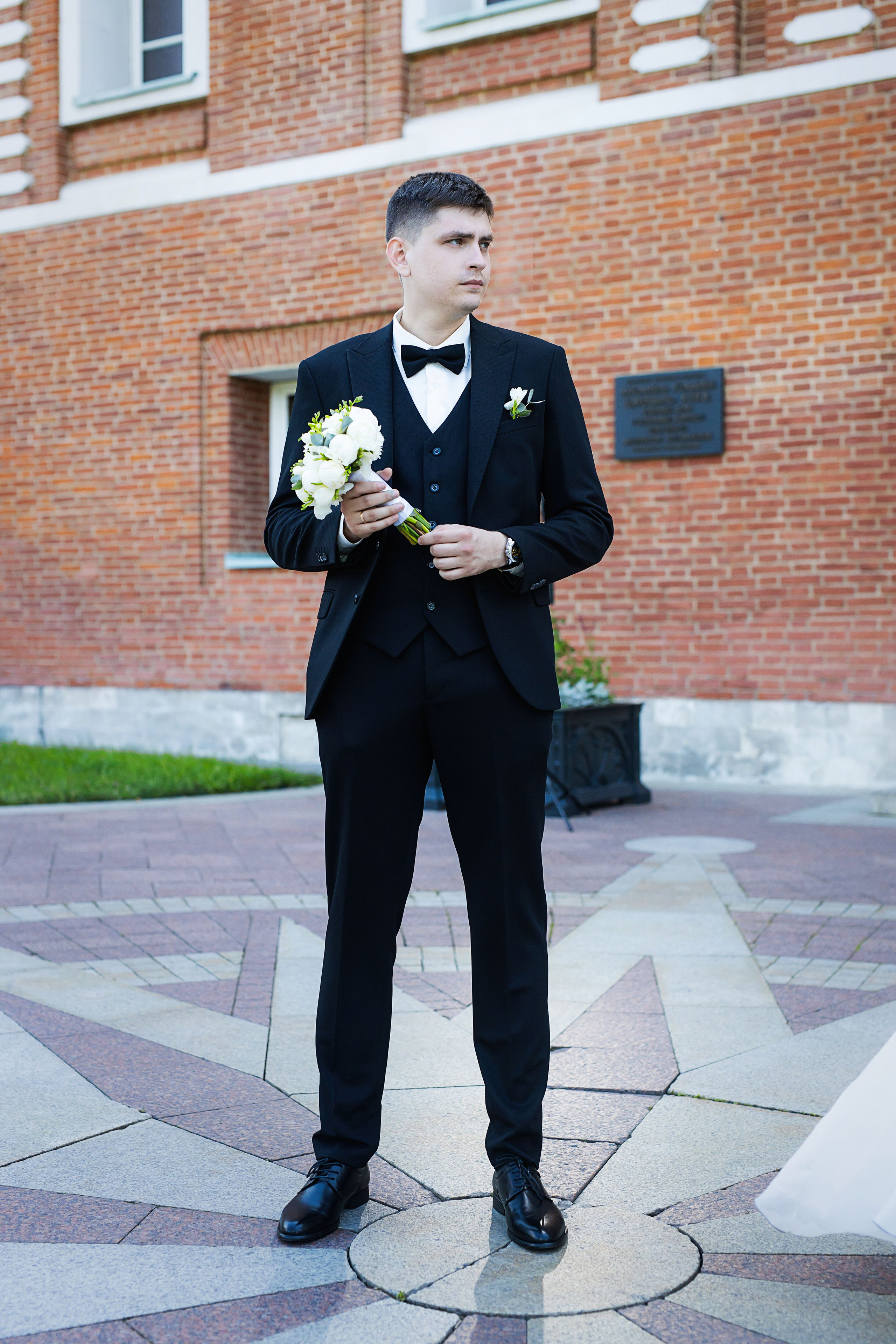 Свадебная прогулка в Царицыно. Профессиональная фото и видеосъемка. Москва