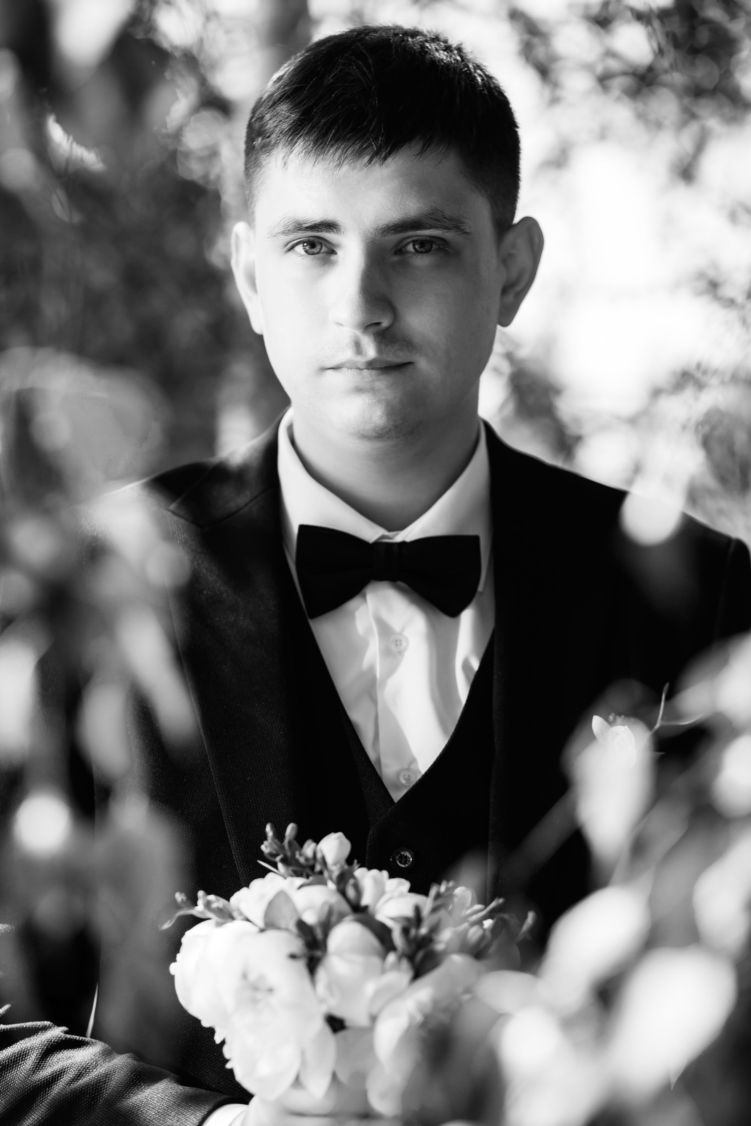 Свадебная прогулка в Царицыно. Профессиональная фото и видеосъемка. Москва