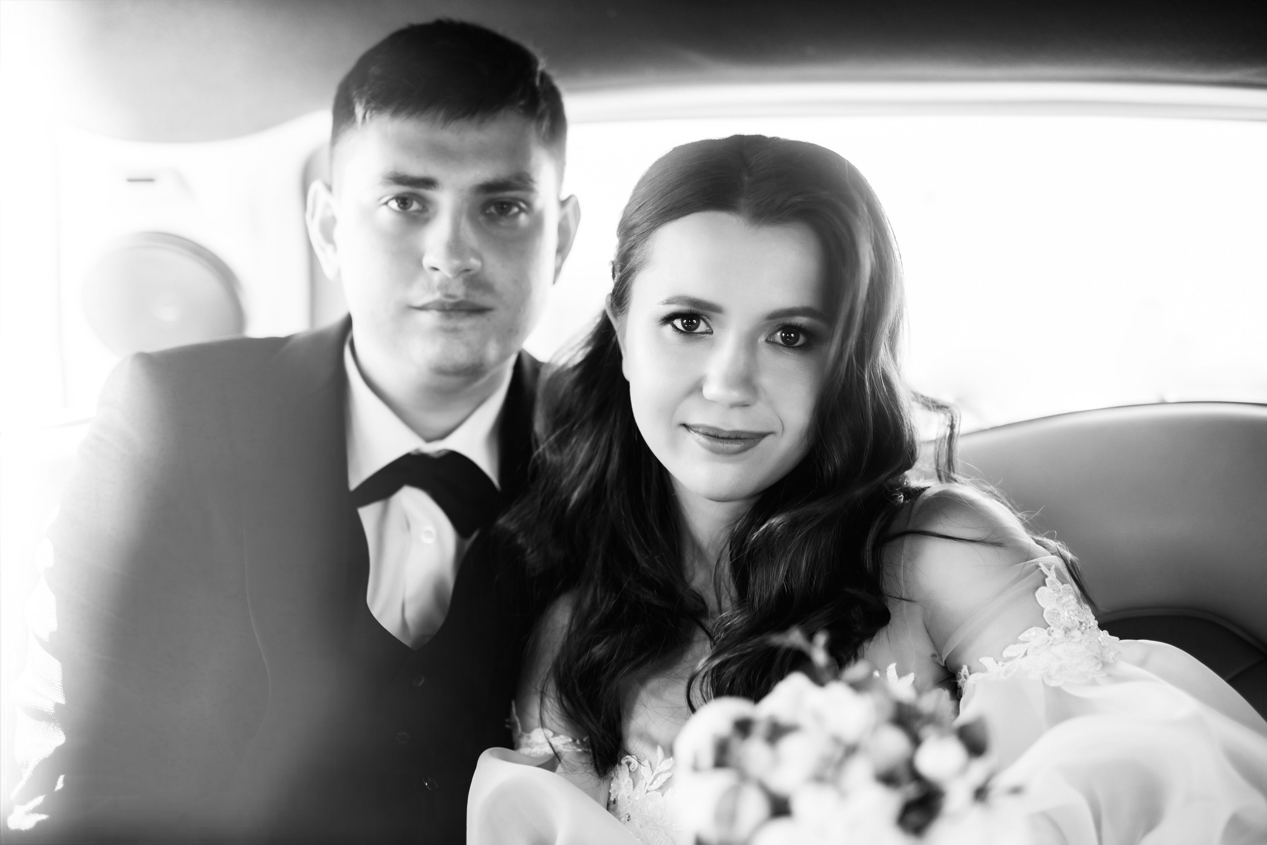 Свадебная прогулка в Царицыно. Профессиональная фото и видеосъемка. Москва