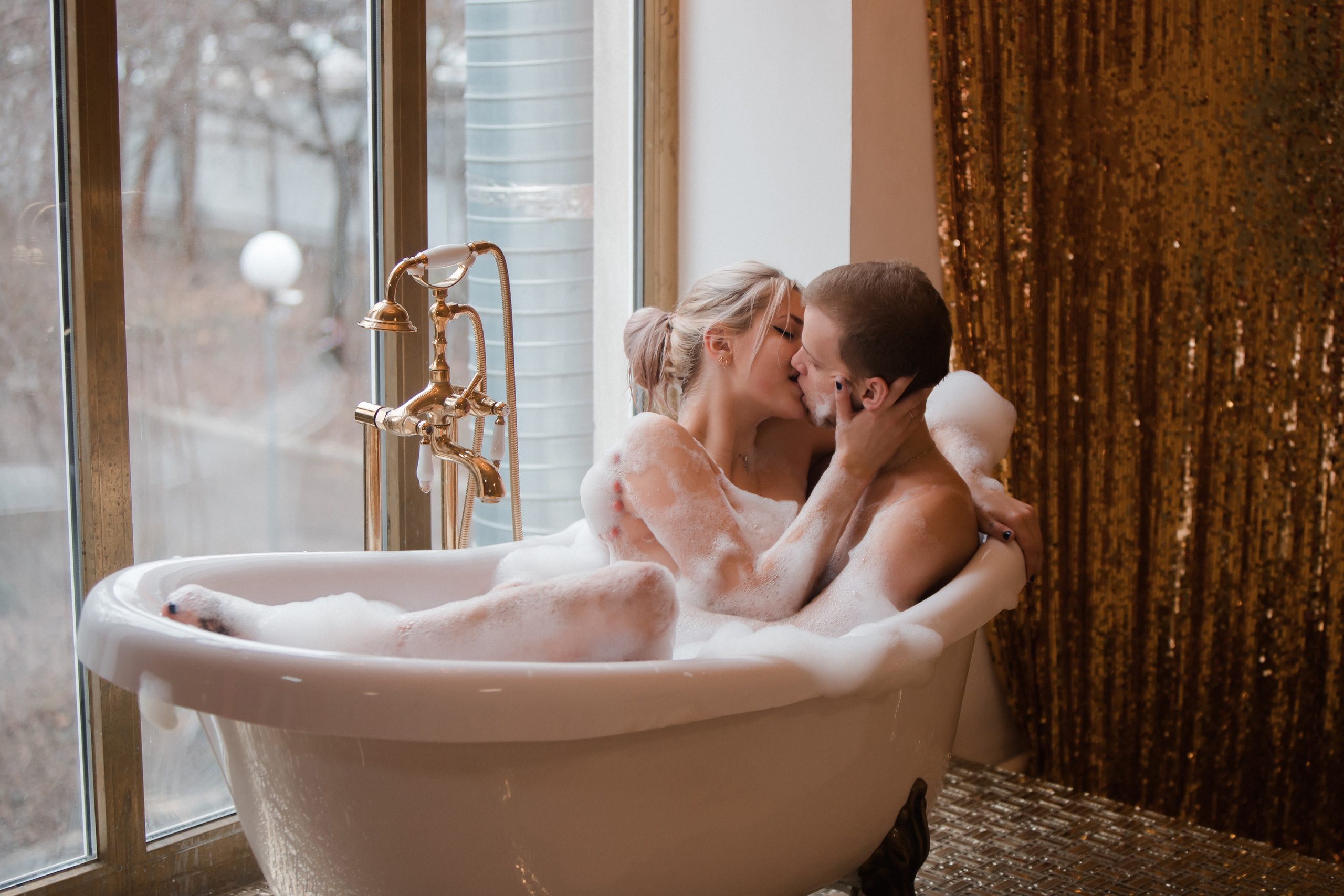 Фотосессия в ванной. Свадебный фотограф Краснодар Елена Воробьева