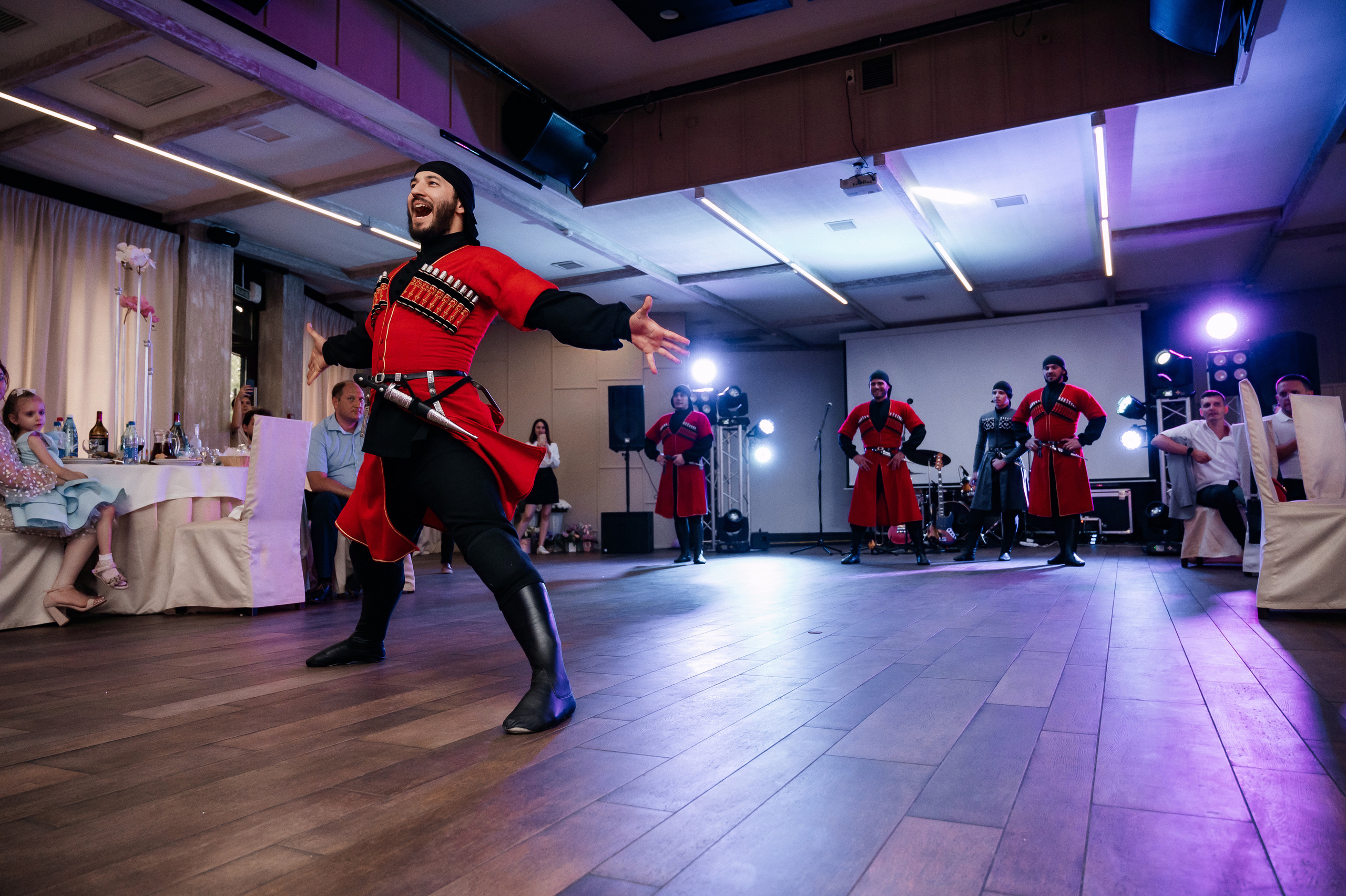 Сергей и Майя. Свадебный фотограф Краснодар Елена Воробьева