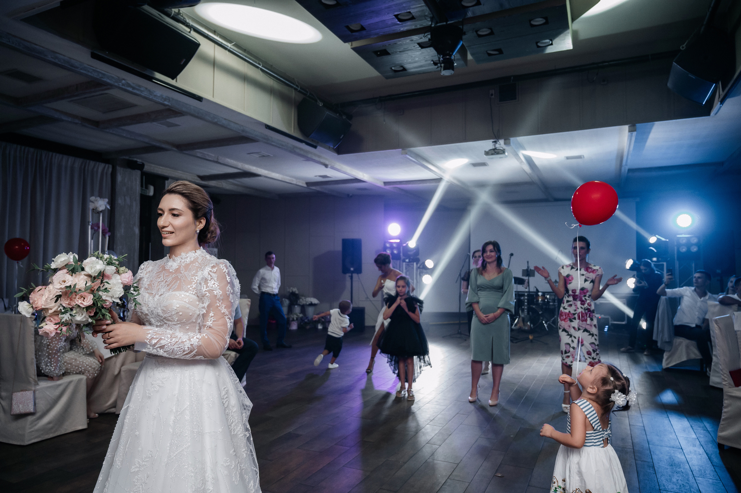 Сергей и Майя. Свадебный фотограф Краснодар Елена Воробьева