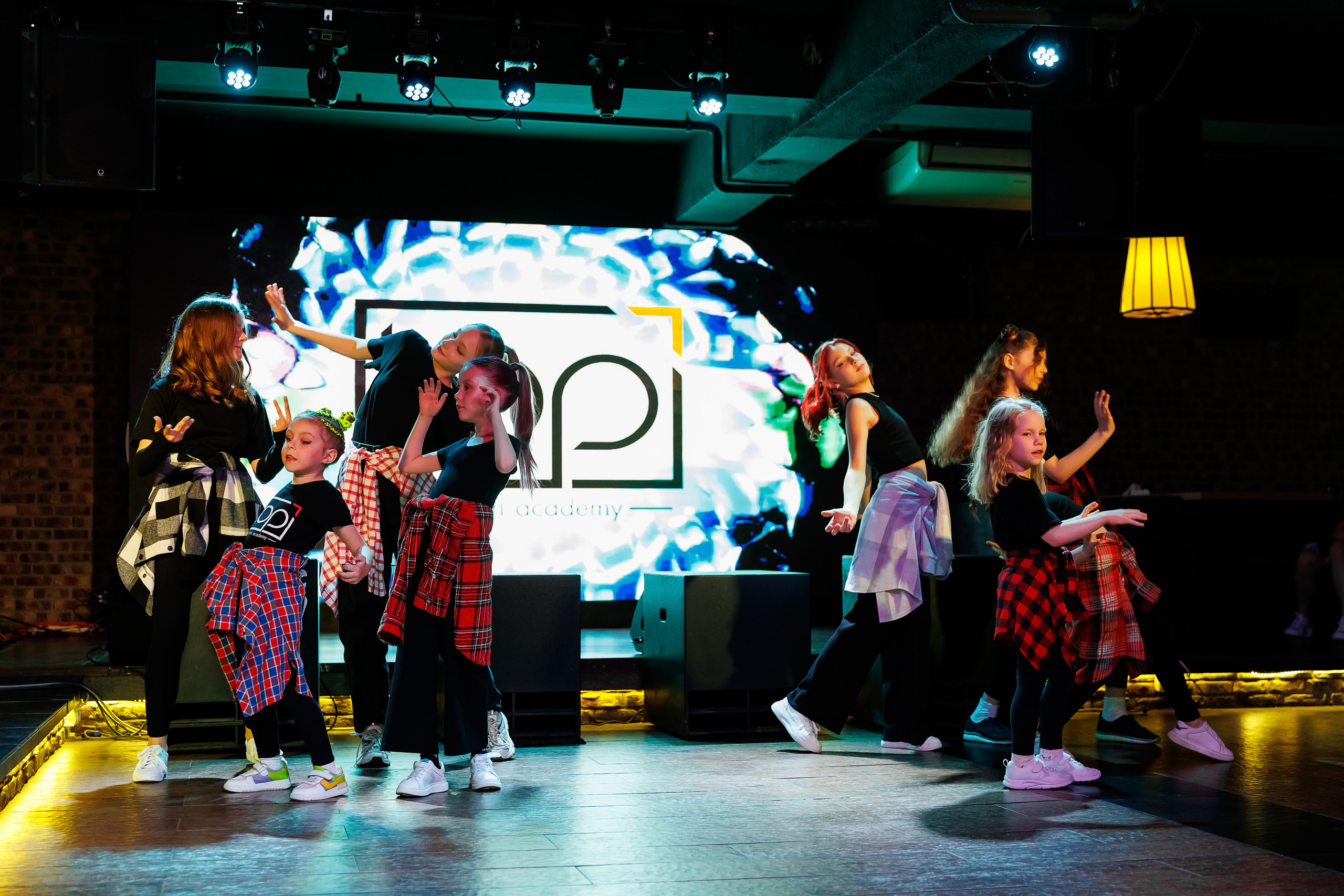 Выпускной модельной школы Top.nsk. Фотограф Новосибирск — Наталья Гресь