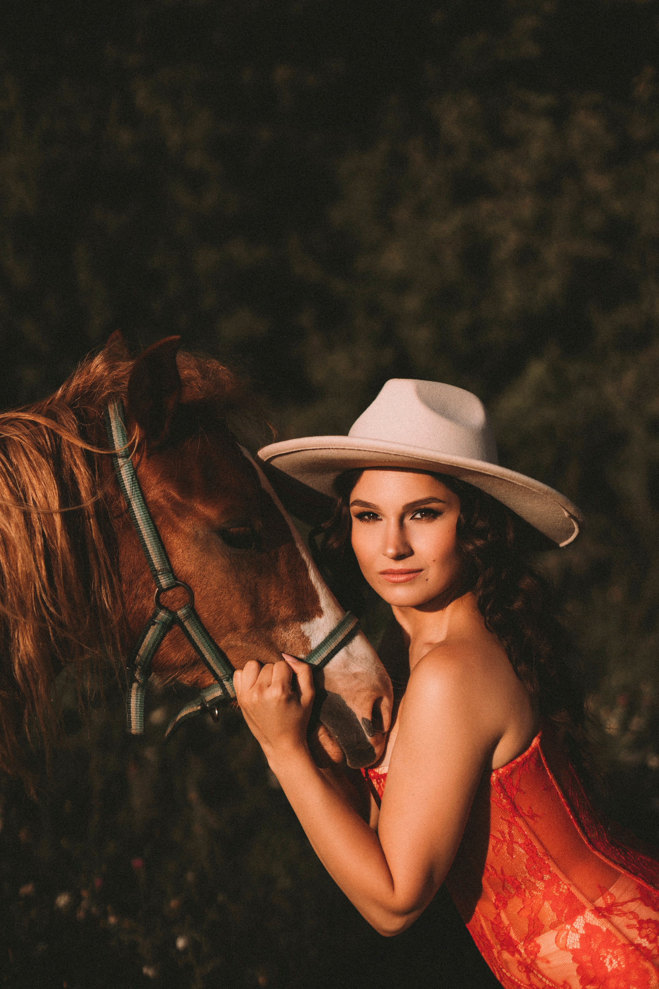 Ксения. Фотограф Мария Щеголькова. Чувственный женский портрет