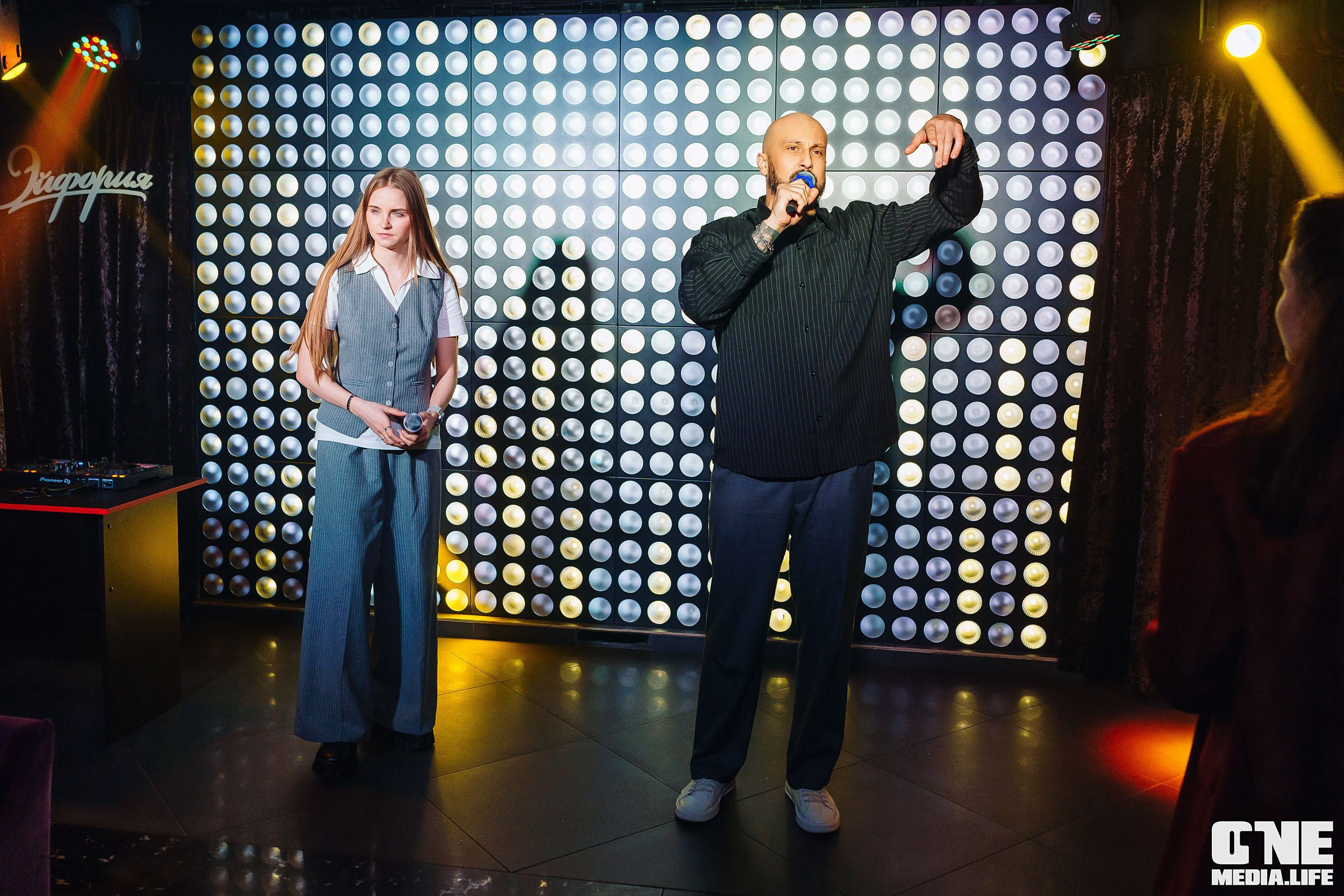 Фоторепортаж из караоке-клуба Эйфория. One Media Life: фоторепортажи, фотоотчеты с мероприятий и заведений