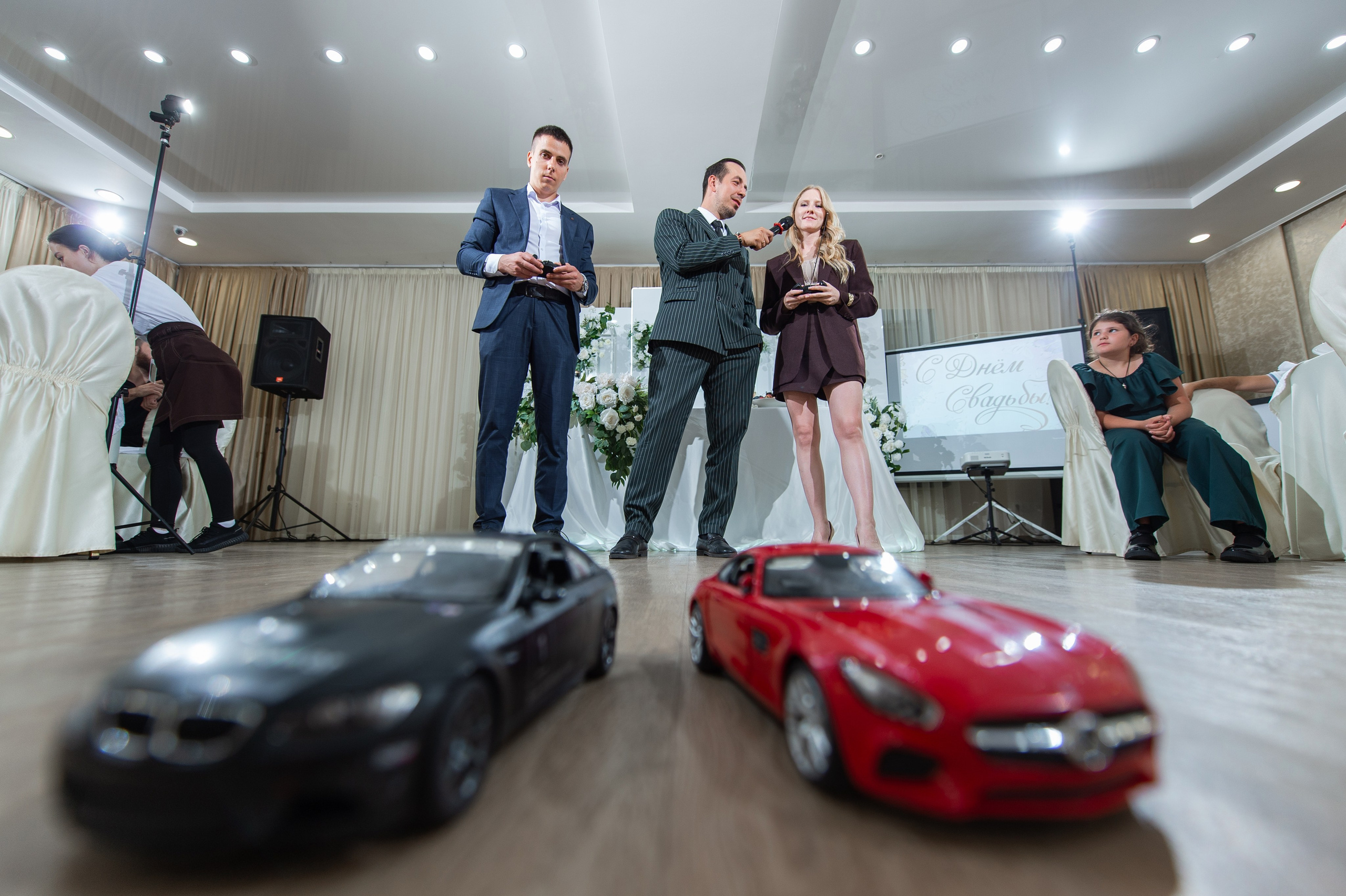 Банкет в Туристе. Свадебный и семейный фотограф в Омске Мормулев Михаил