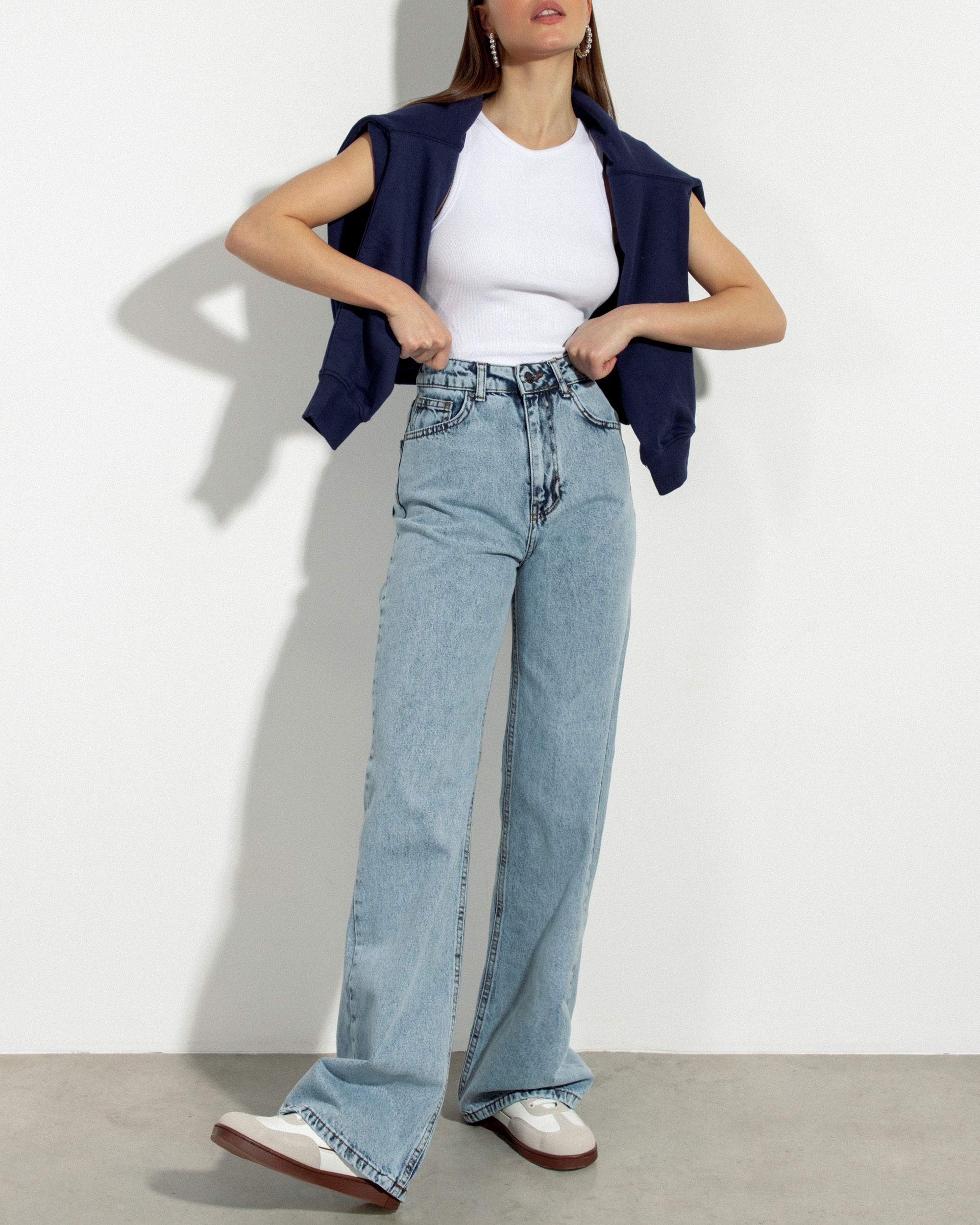 Каталог для бренда одежды. Фотограф в Санкт-Петербурге и Москве