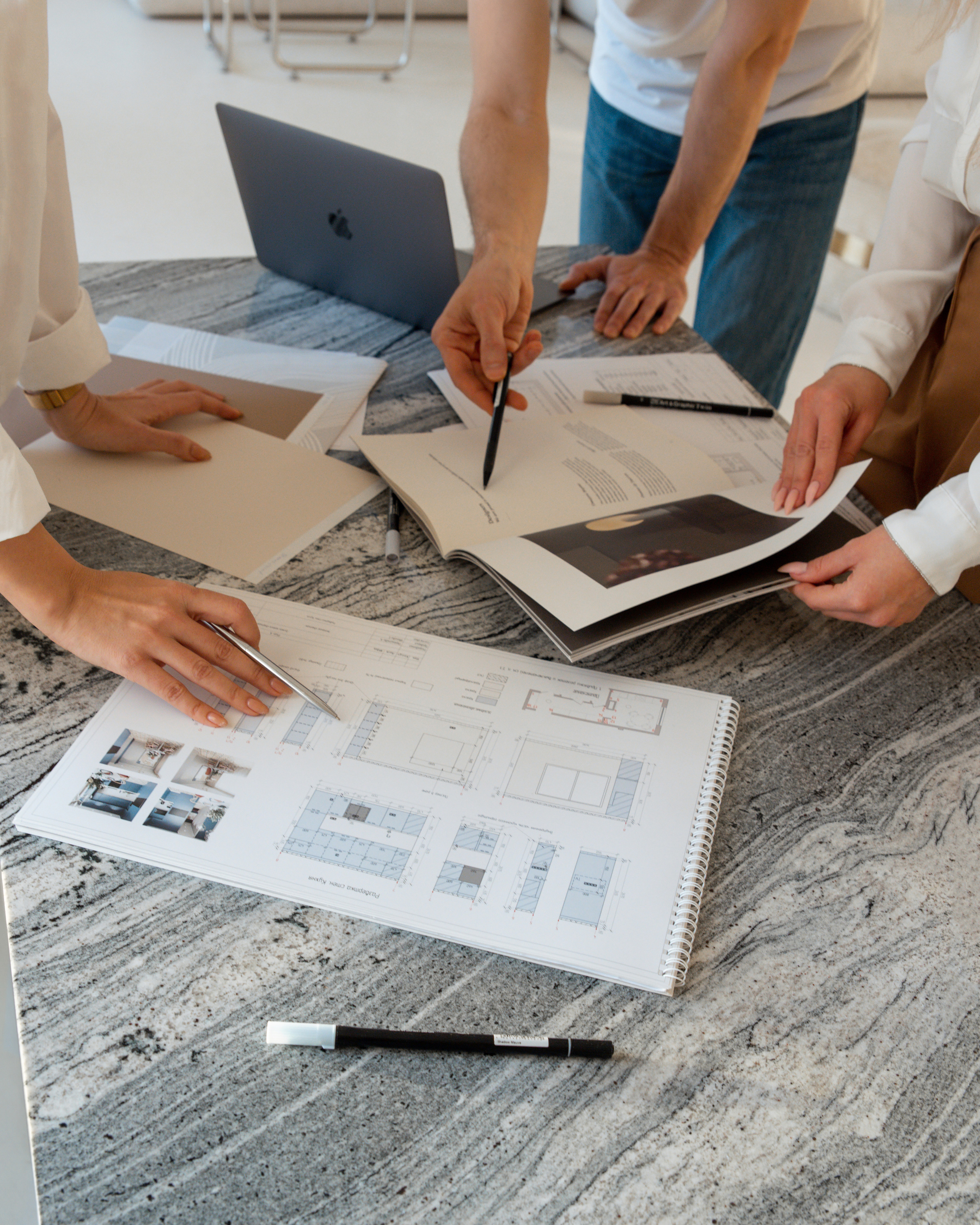 Контент съемка для студии дизайна Plan-A в Петербурге. Фотограф в Санкт-Петербурге и Москве